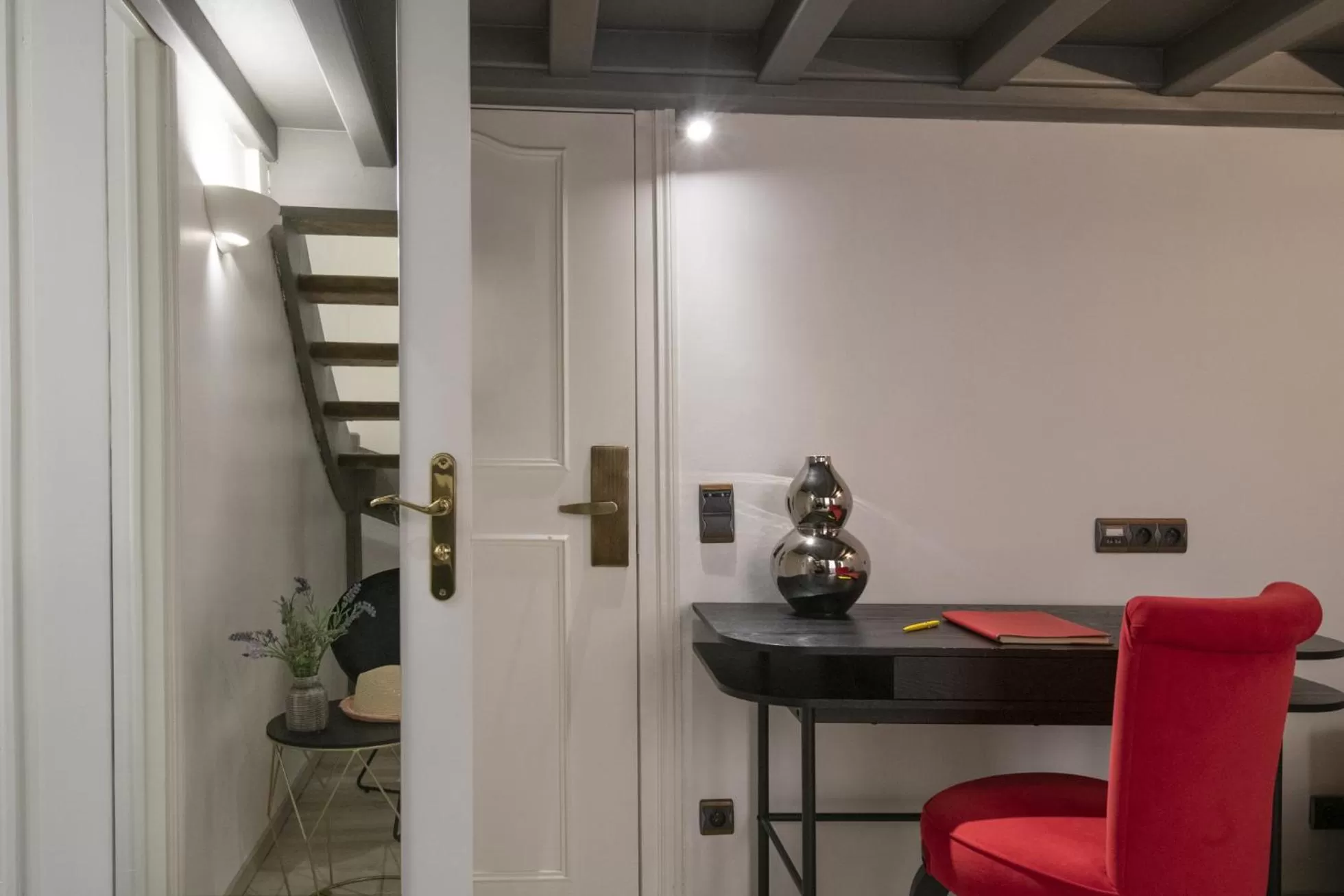 Decorative detail in GOLDEN TULIP CANNES HOTEL de PARIS