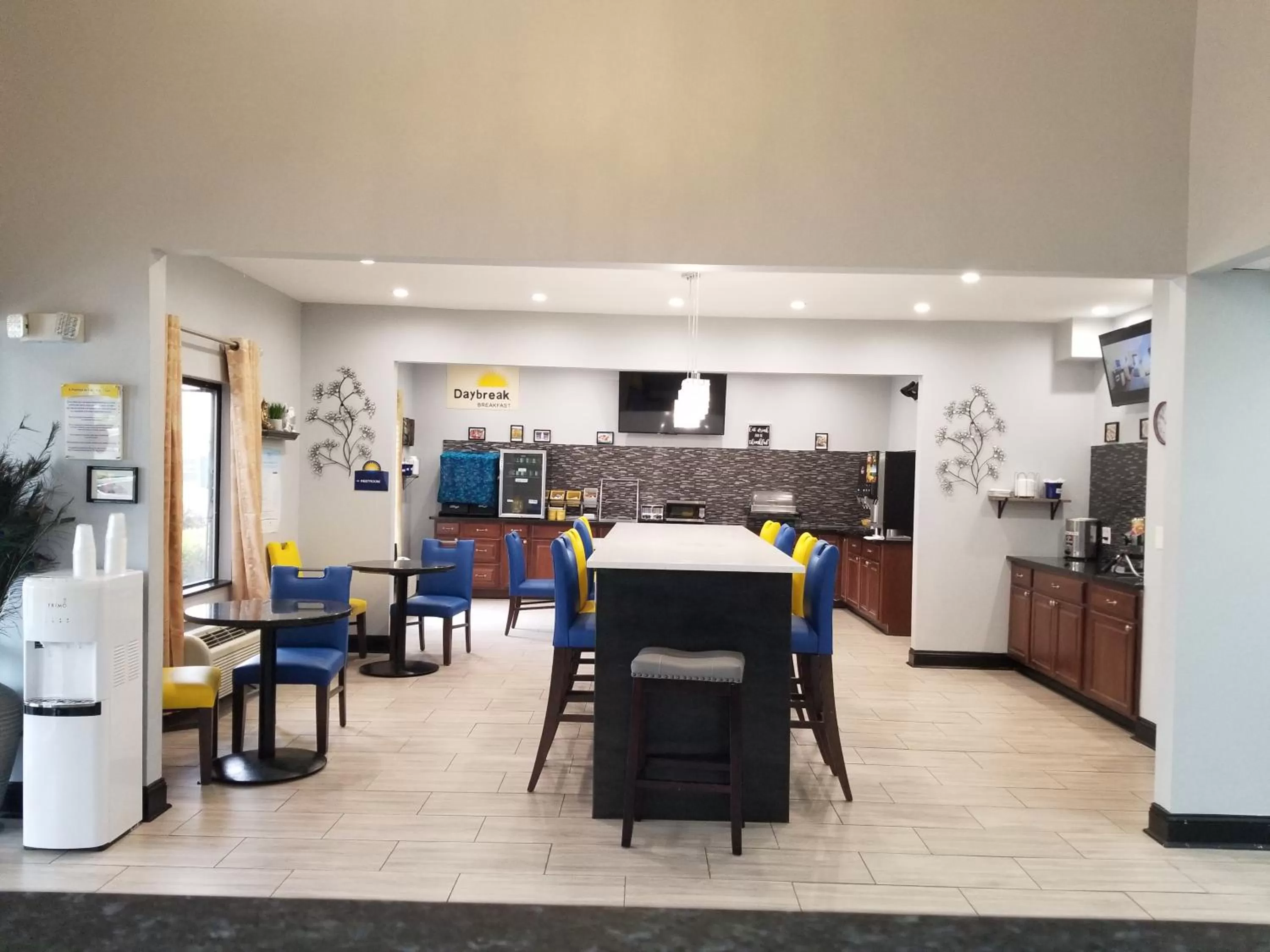 Lobby or reception in Days Inn by Wyndham Mauldin/Greenville