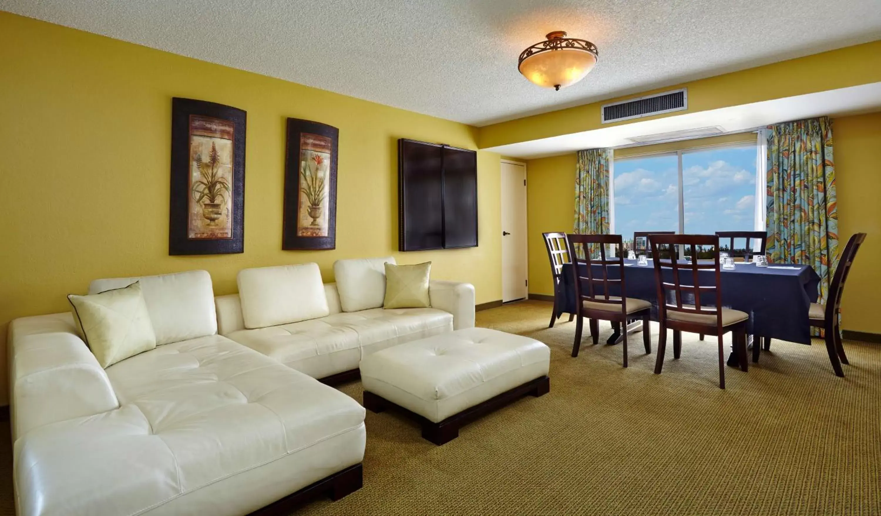 Meeting/conference room, Seating Area in Embassy Suites by Hilton Fort Lauderdale 17th Street