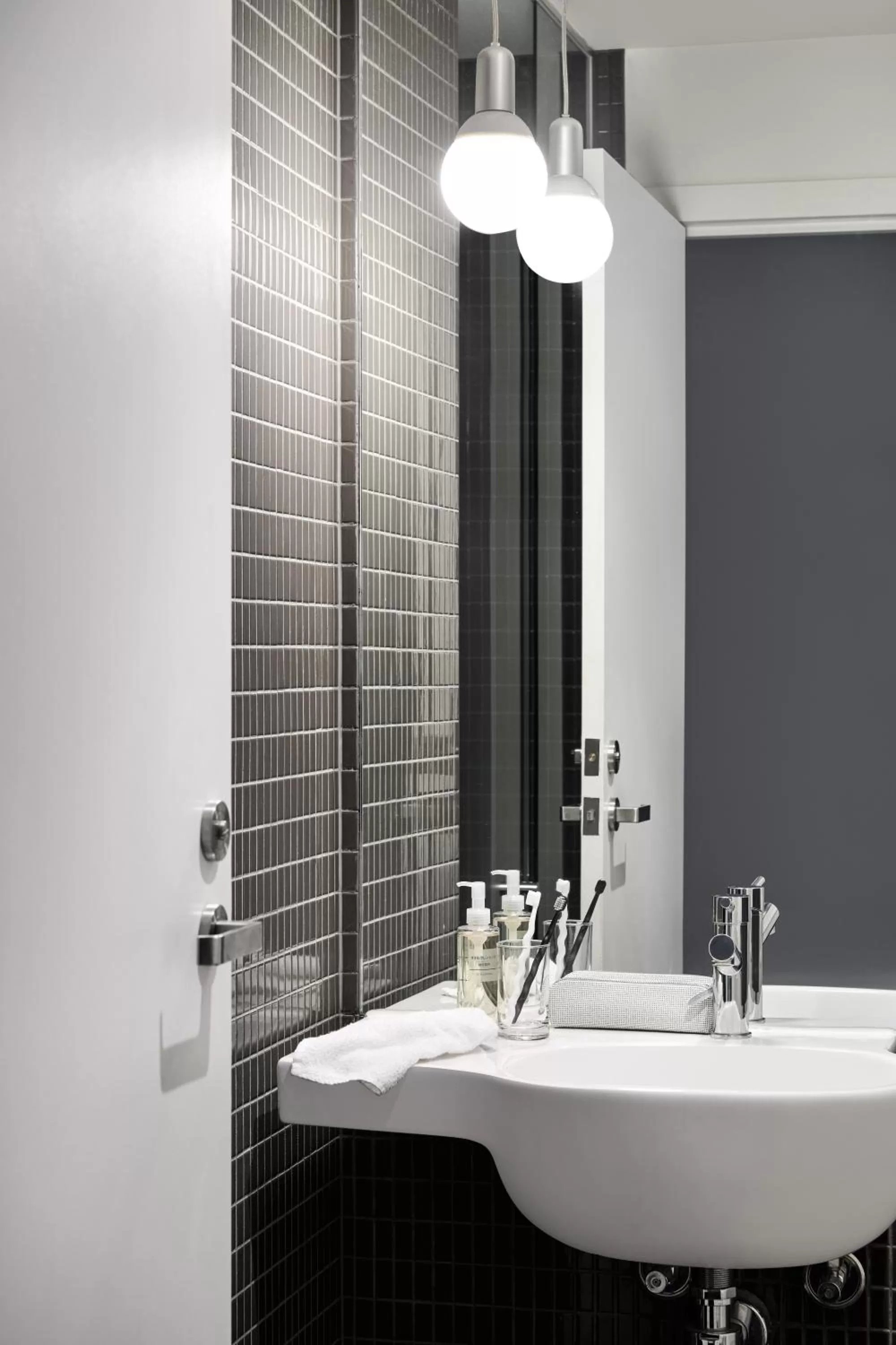 Bathroom in Punthill South Yarra Grand