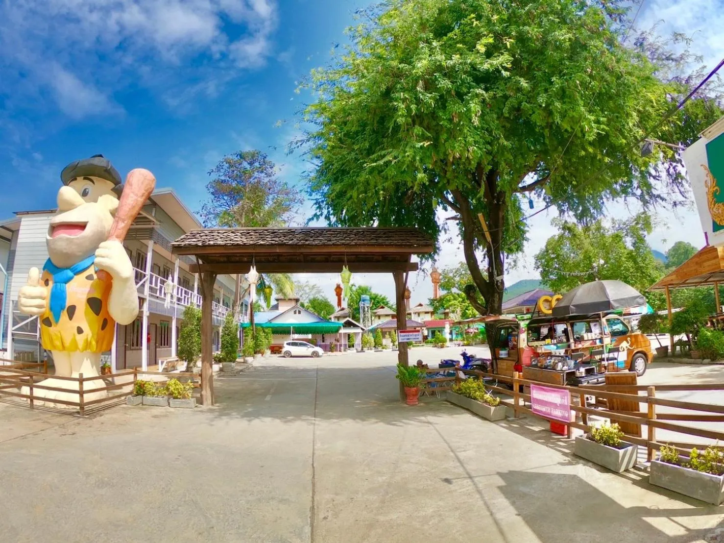 Facade/entrance in Prawdao Resort