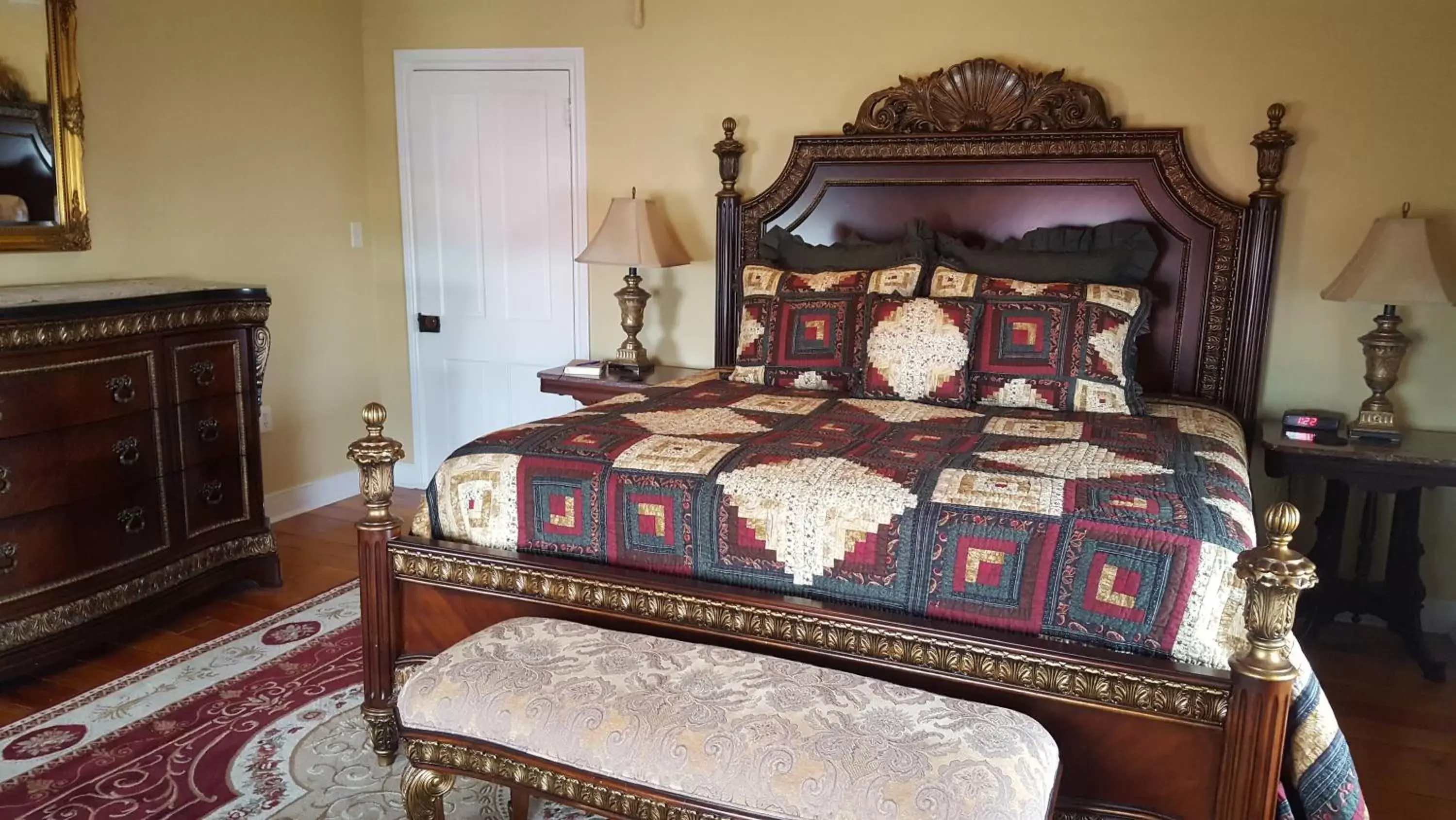 Bedroom, Room Photo in The Swope Manor Bed & Breakfast