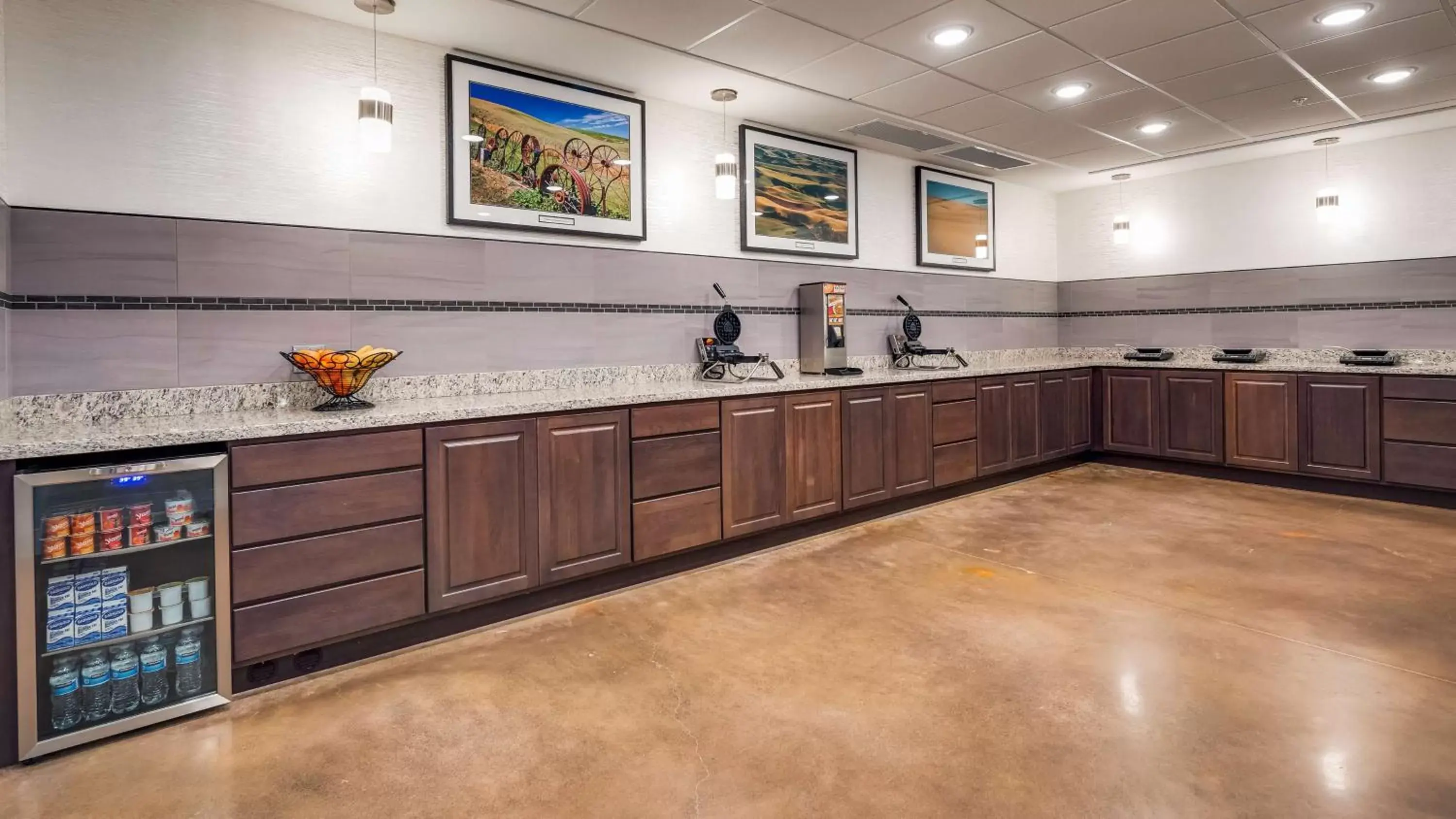 Restaurant/places to eat, Kitchen/Kitchenette in Best Western Plus The Inn at Hells Canyon