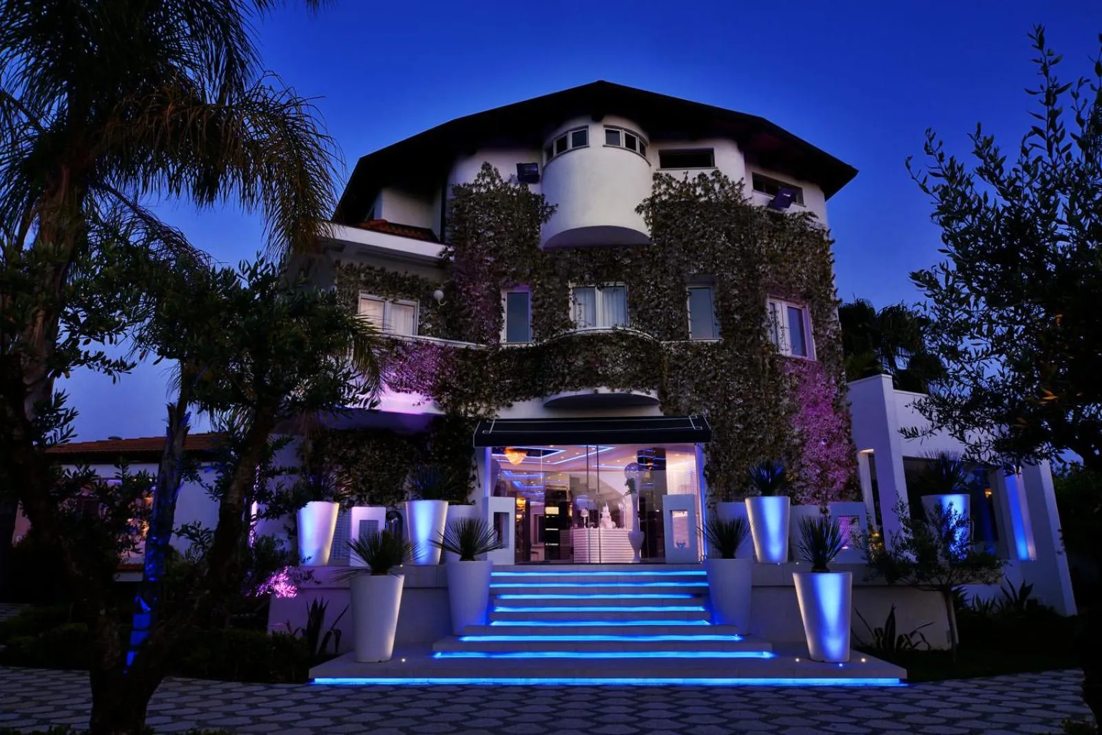 Property building in Villa La Fenice