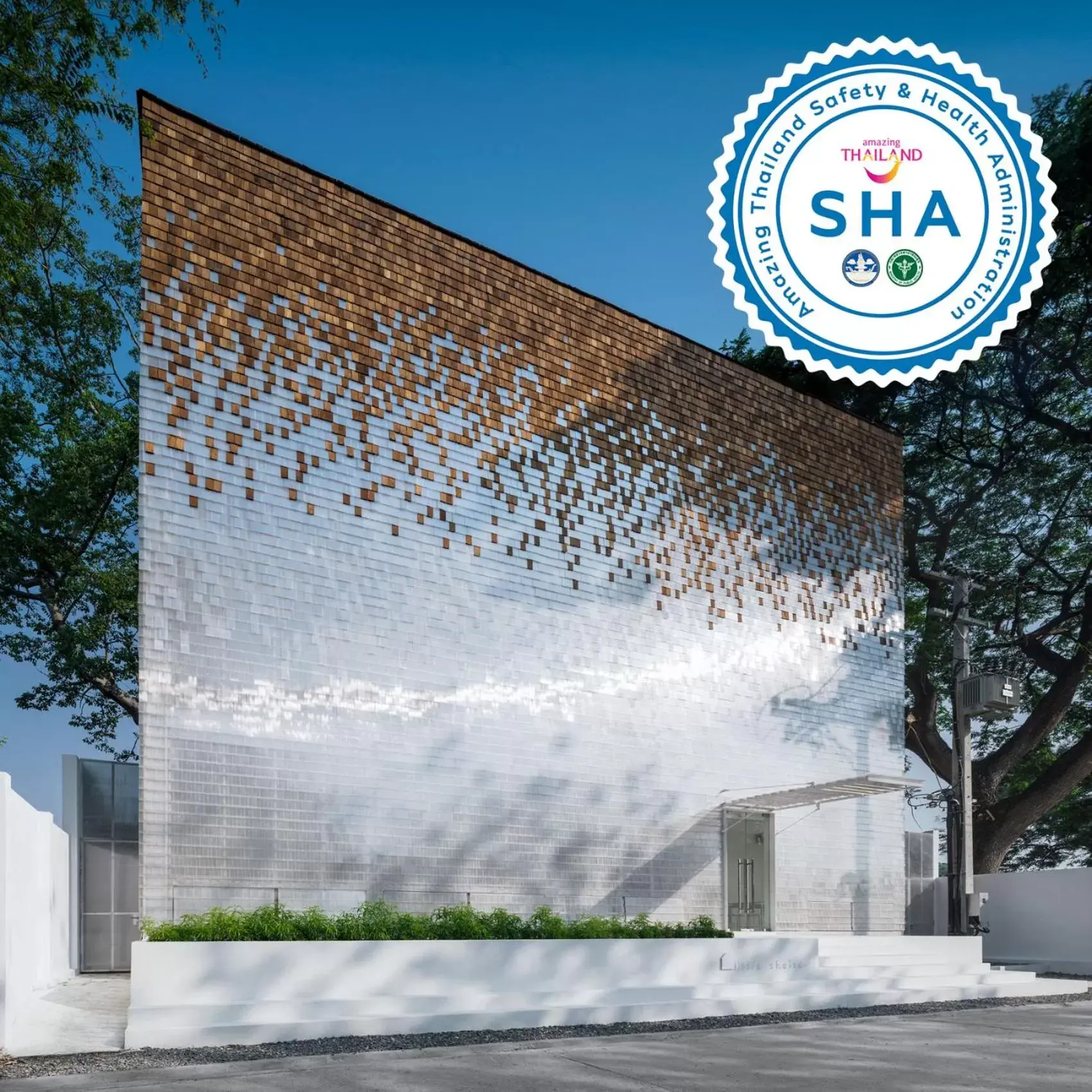 Property building in Little Shelter Hotel Chiangmai Property building in Little Shelter Hotel Chiangmai