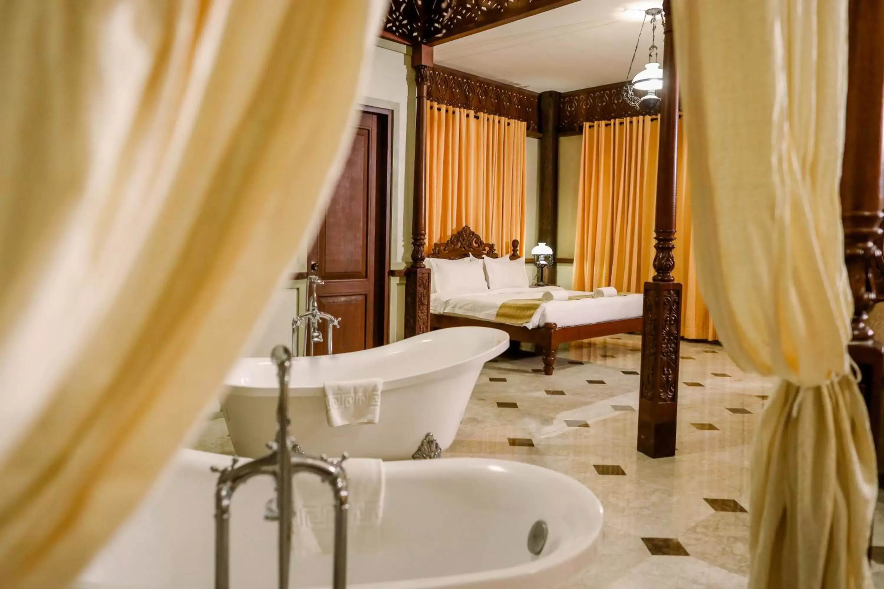 Bathroom in Las Casas Filipinas de Acuzar