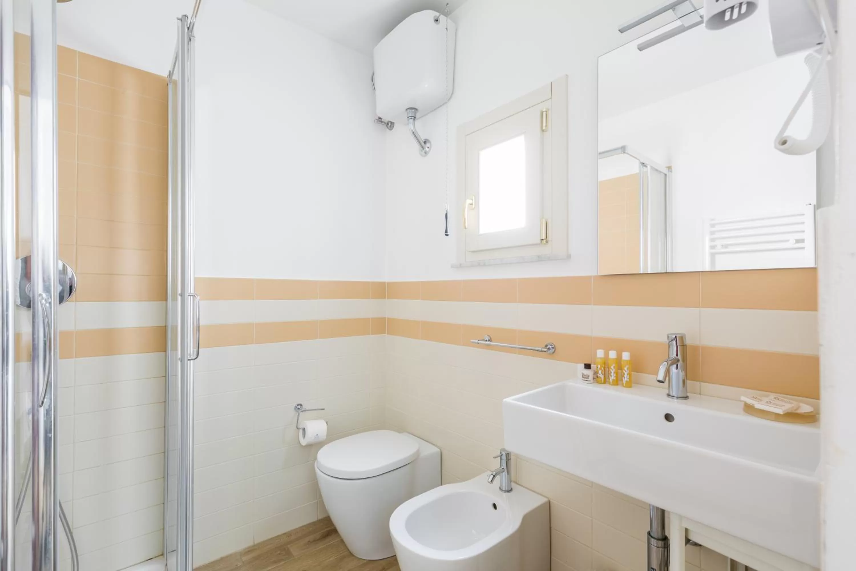 Bathroom in Palazzo Montalbano