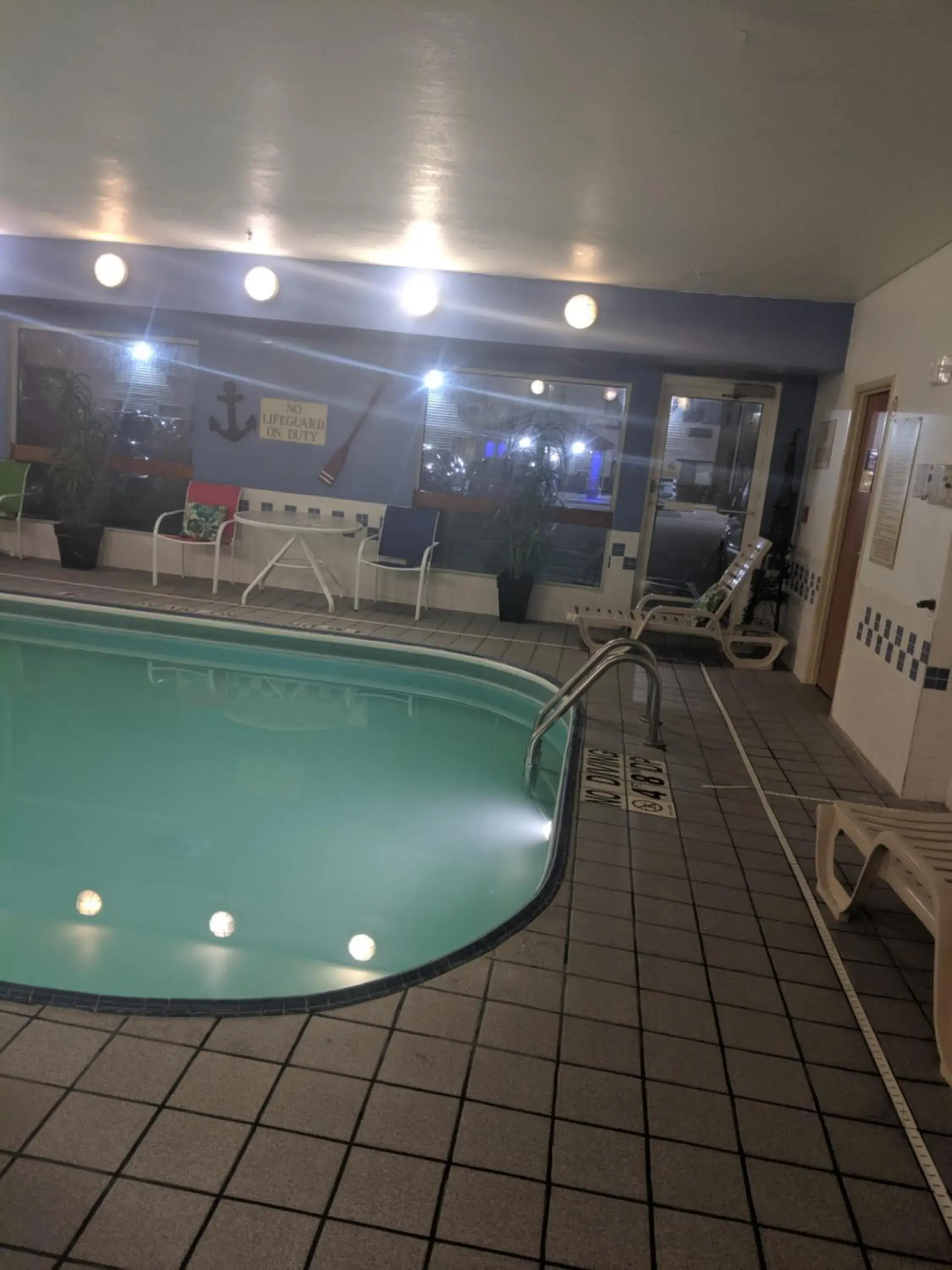 Swimming Pool in AmericInn by Wyndham Davenport