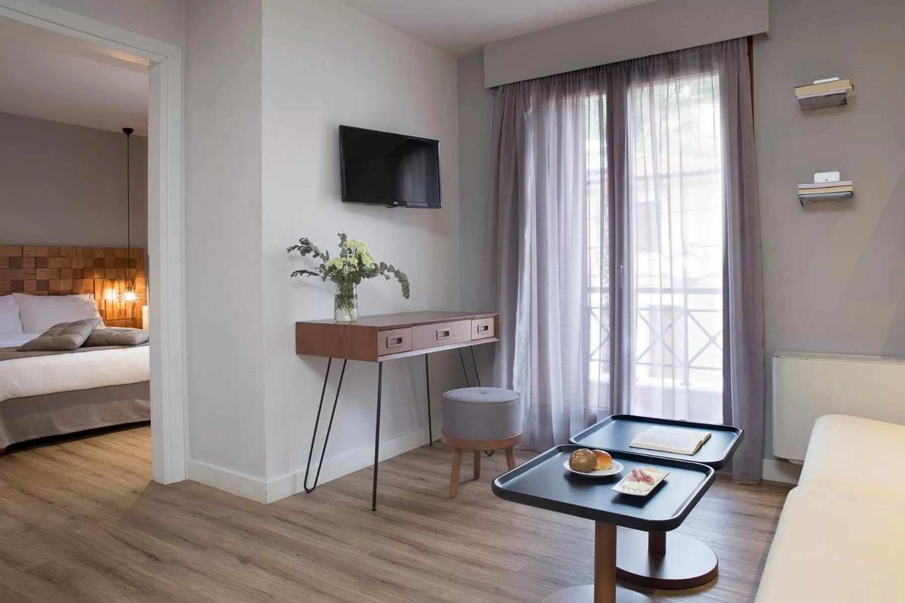 Bed in Apollon Library Suites