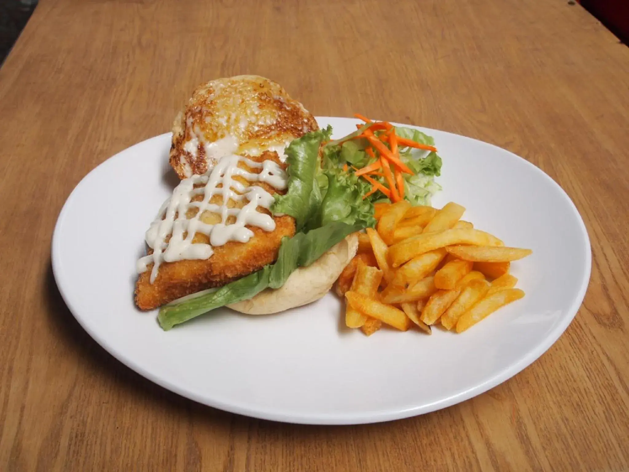 Food in Euphoria Hotel Food in Euphoria Hotel