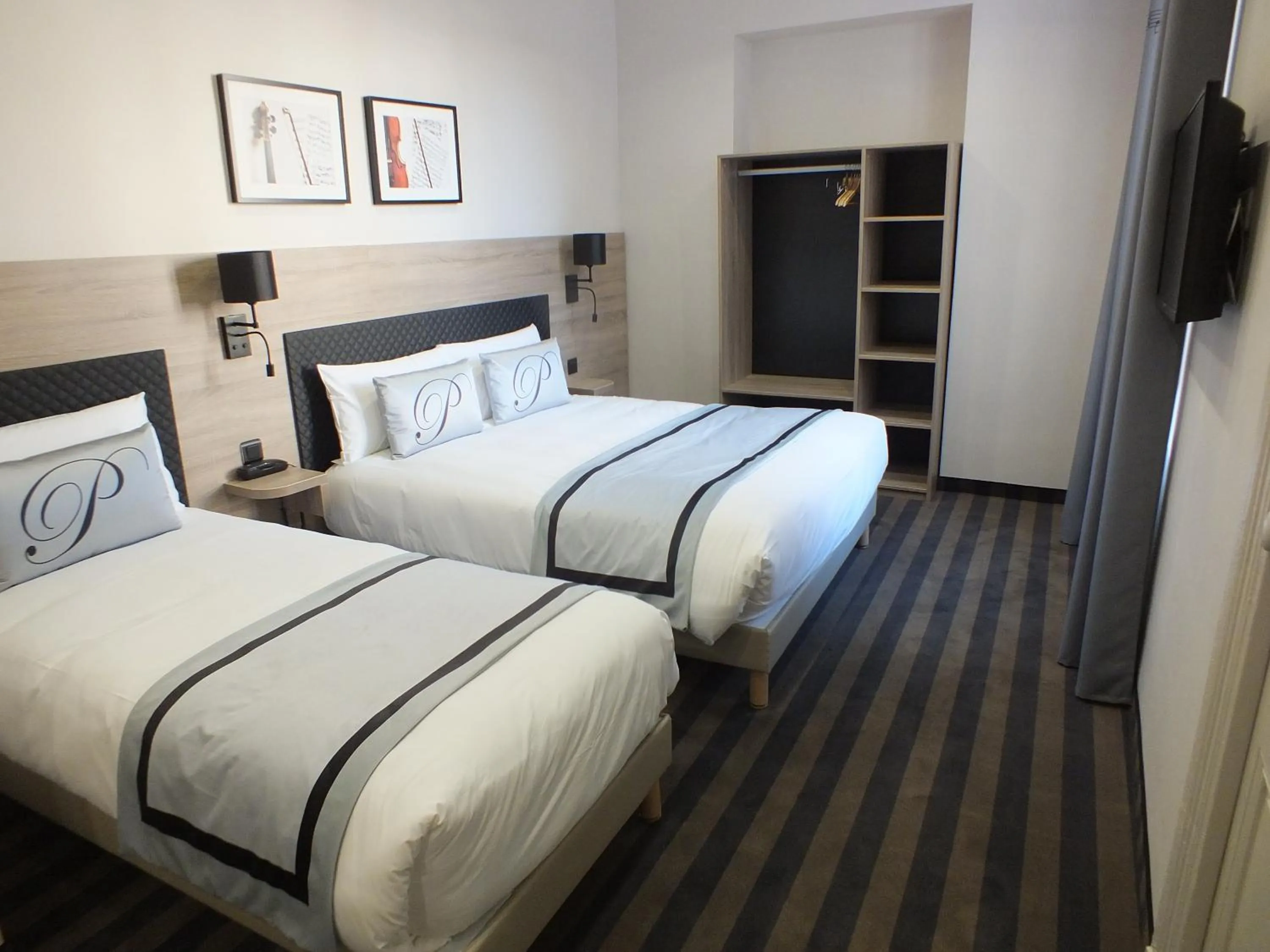 Bedroom, Bed in Hotel Paganini