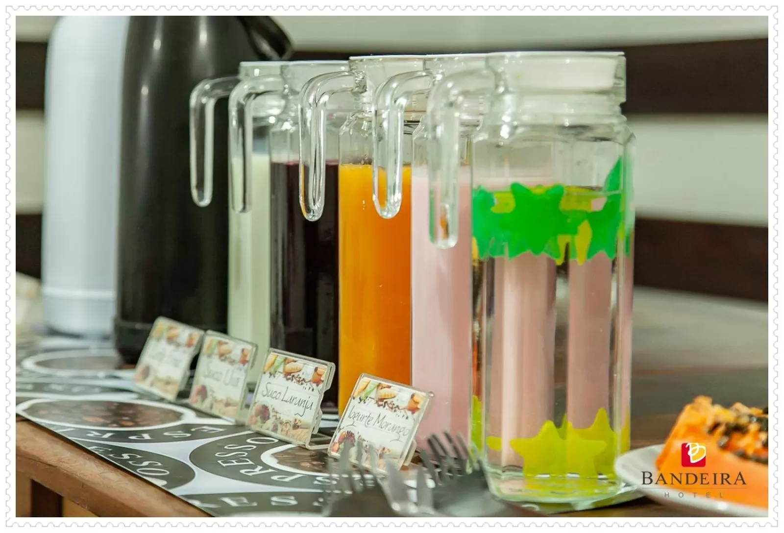 Food and drinks in Bandeira Hotel