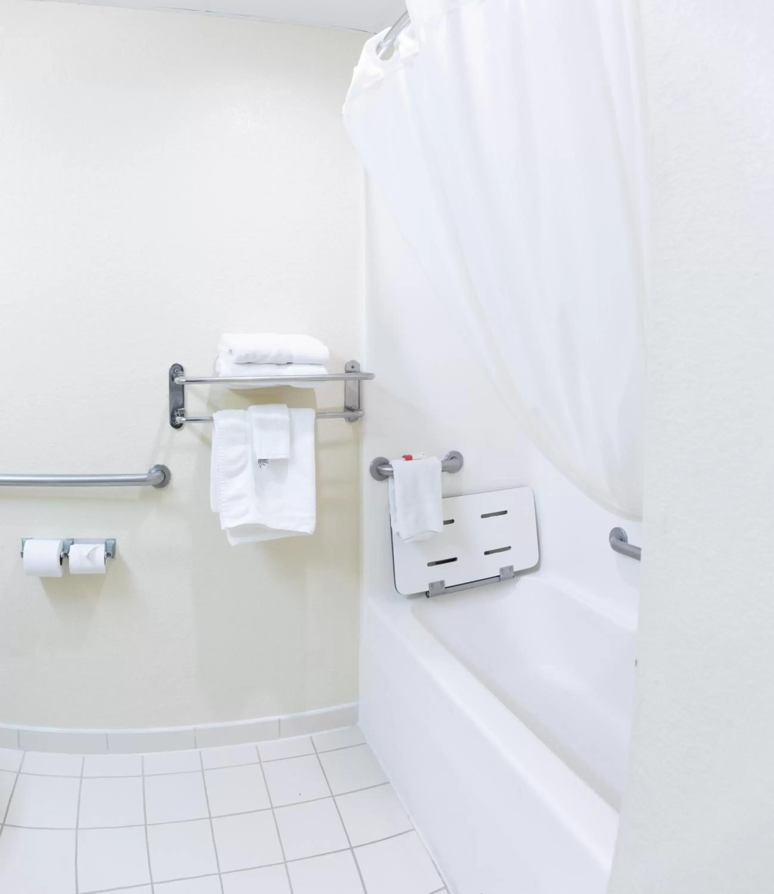 Bathroom in Baymont by Wyndham Hinesville Fort Stewart Area