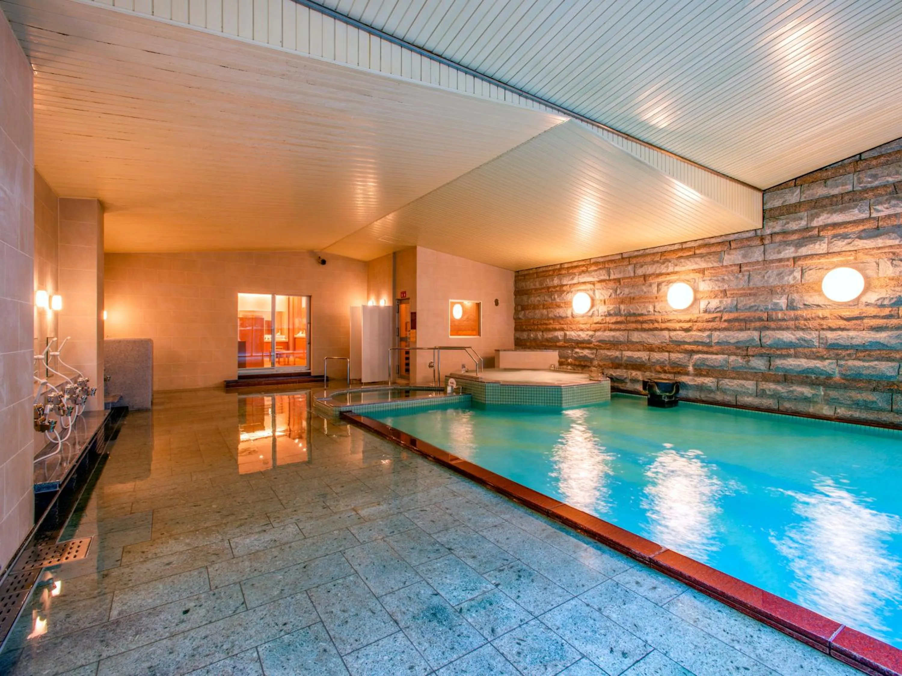 Hot Spring Bath in Yuzawa Toei Hotel