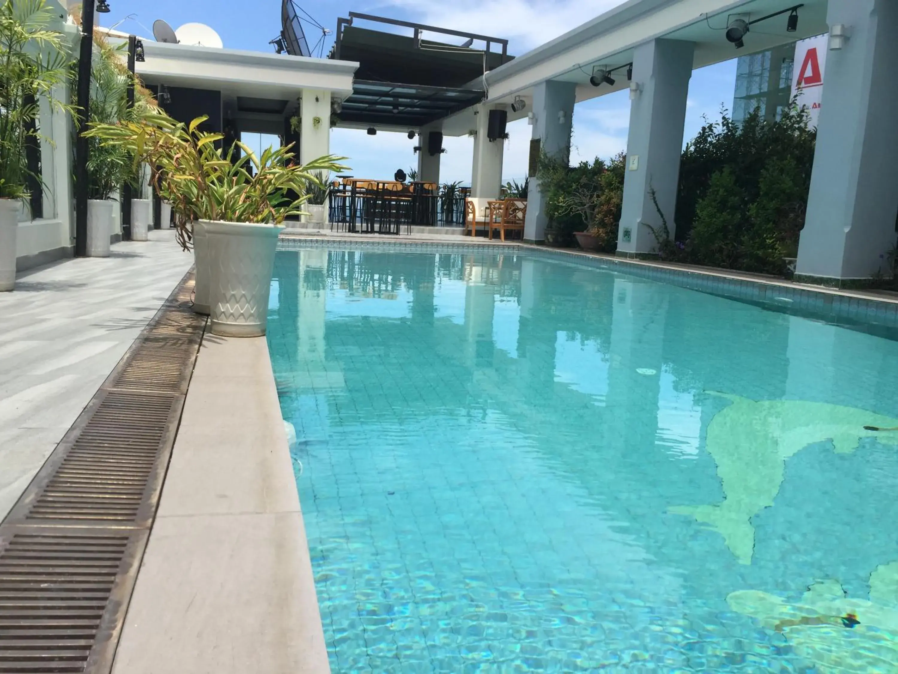 Swimming Pool in Rembrandt Hotel Nha Trang