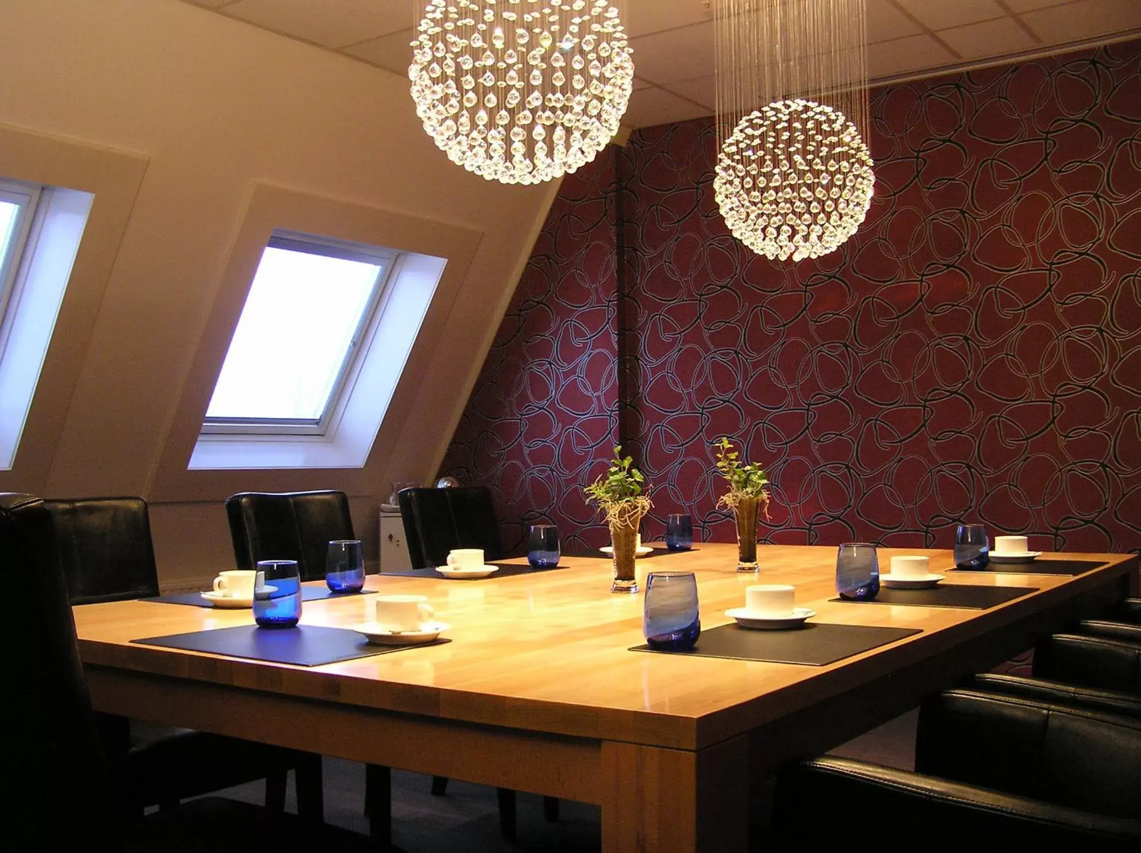 Business facilities, Restaurant/Places to Eat in Hotel Hoogeveen