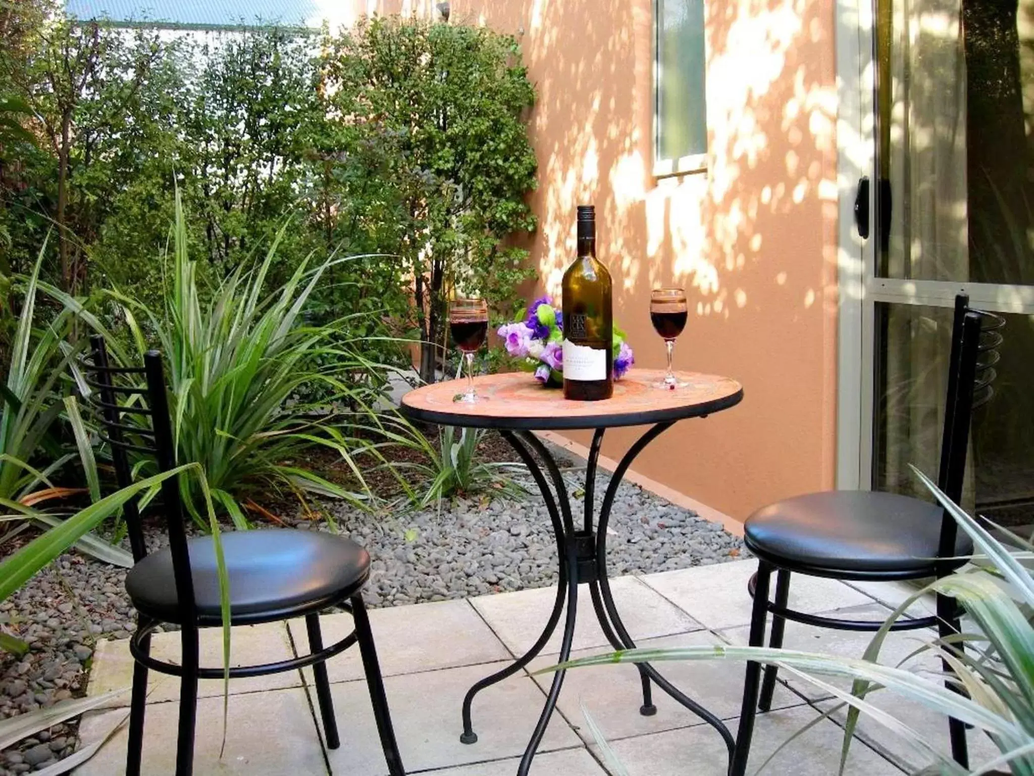 Balcony/Terrace in Bealey Avenue Motel