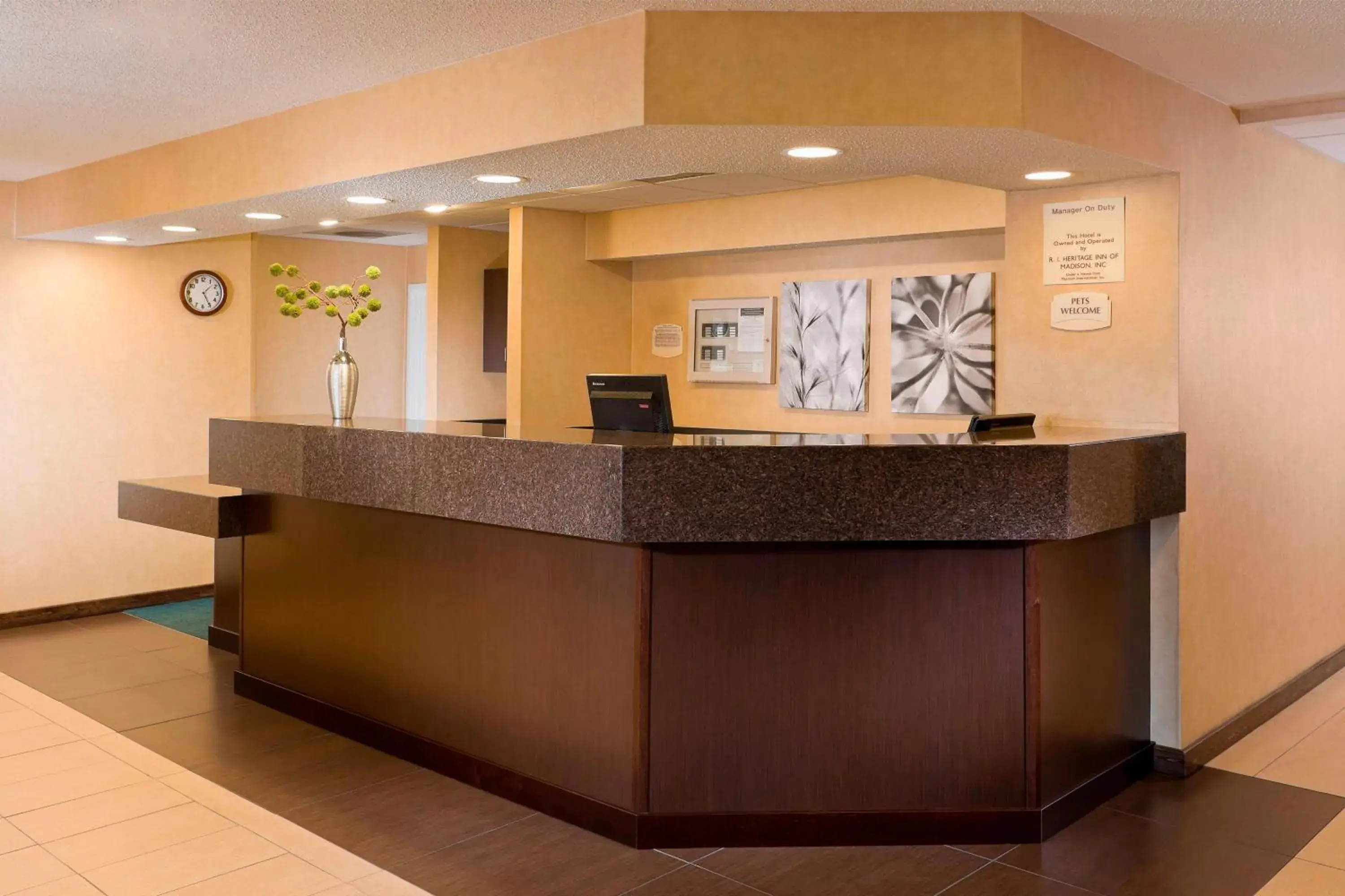 Lobby or reception, Lobby/Reception in Residence Inn Madison East