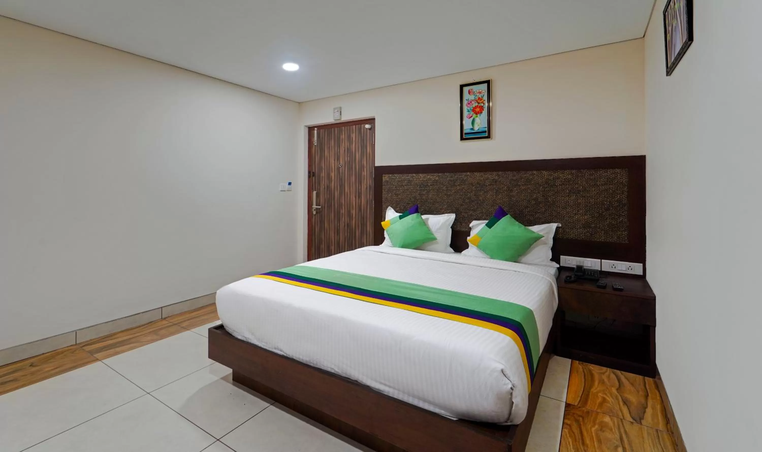 Bed in Treebo Vetri Supreme Residency