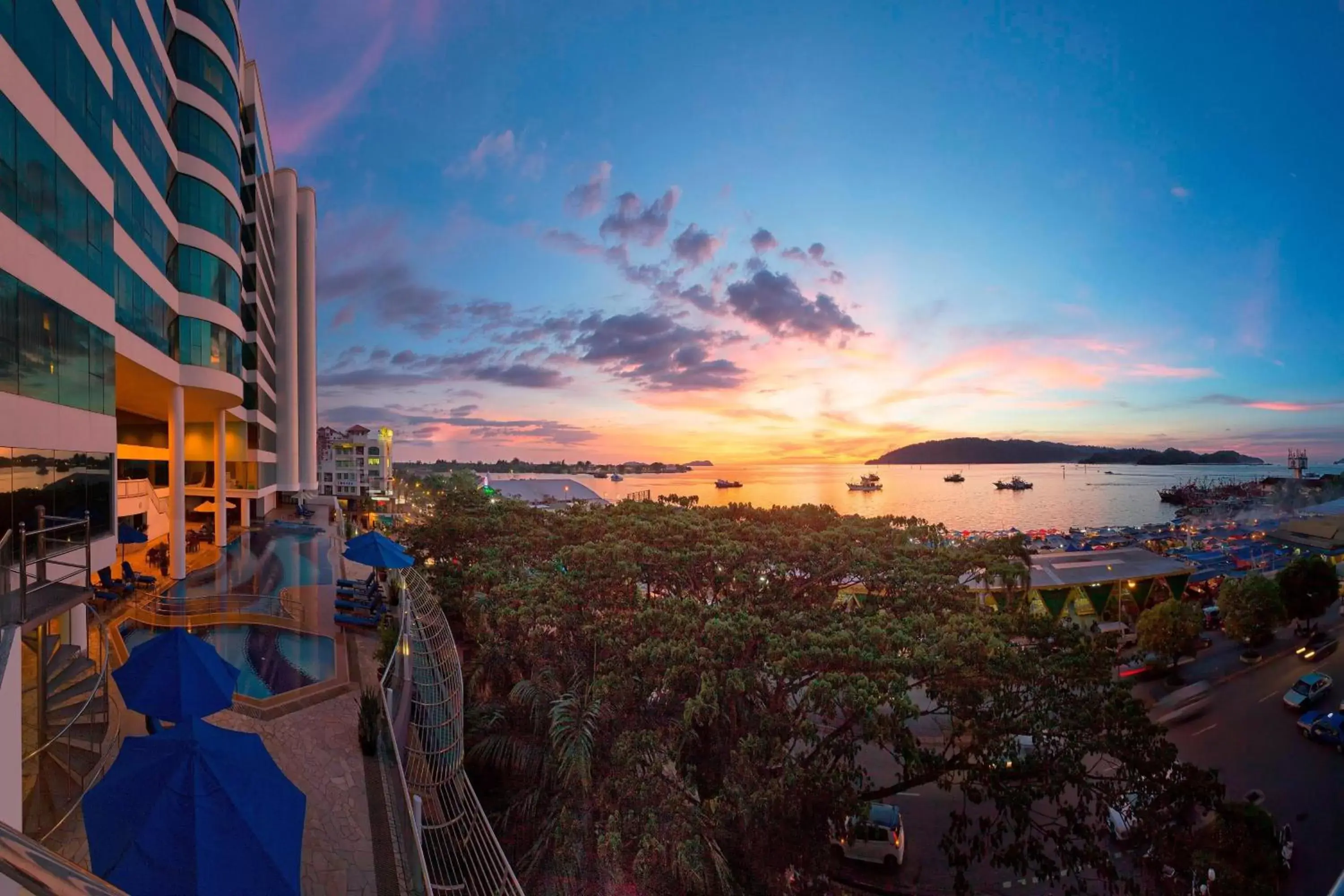 Property building, Sunrise/Sunset in Le Meridien Kota Kinabalu