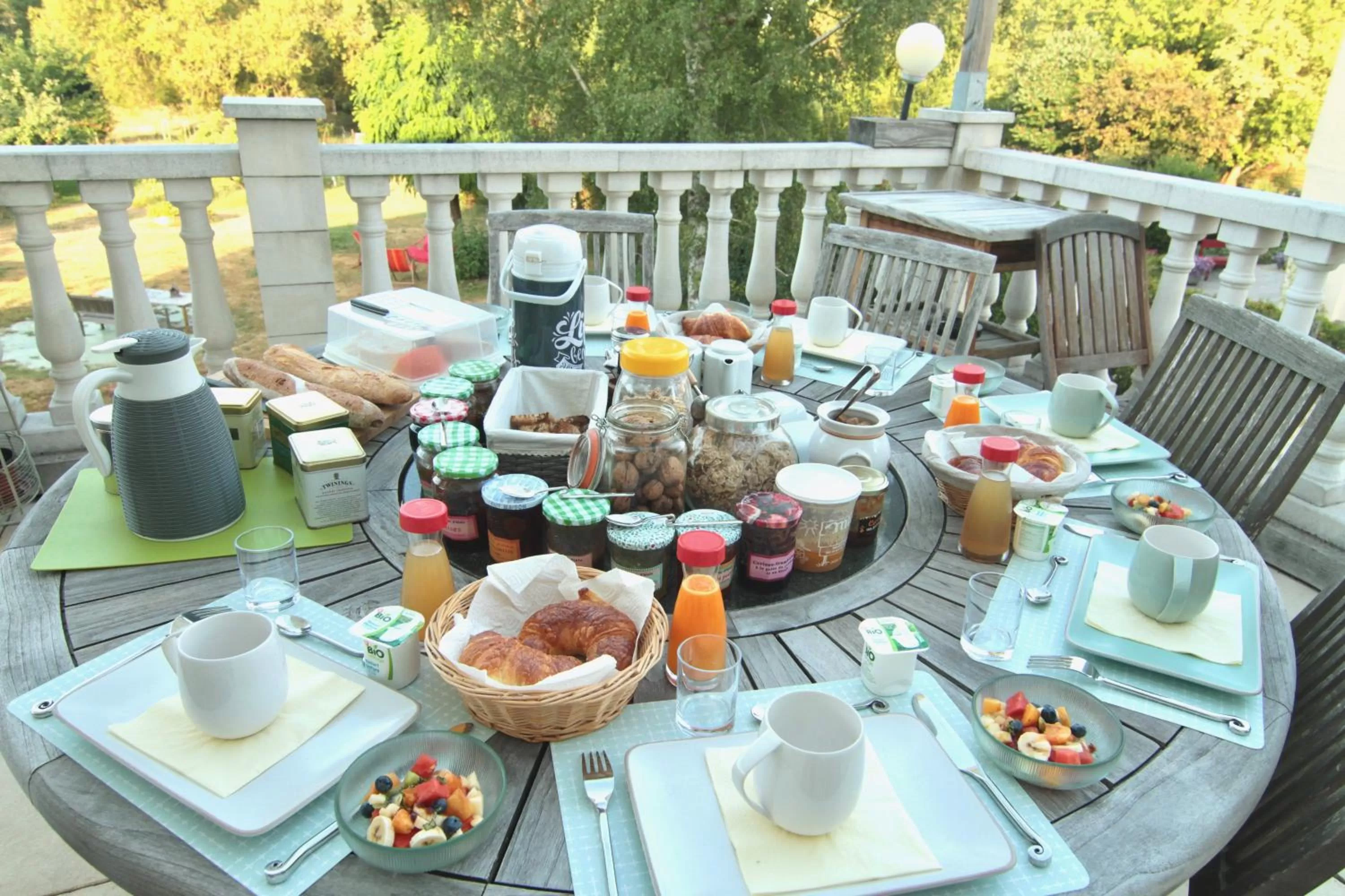 Breakfast in La Lambertine & Spa