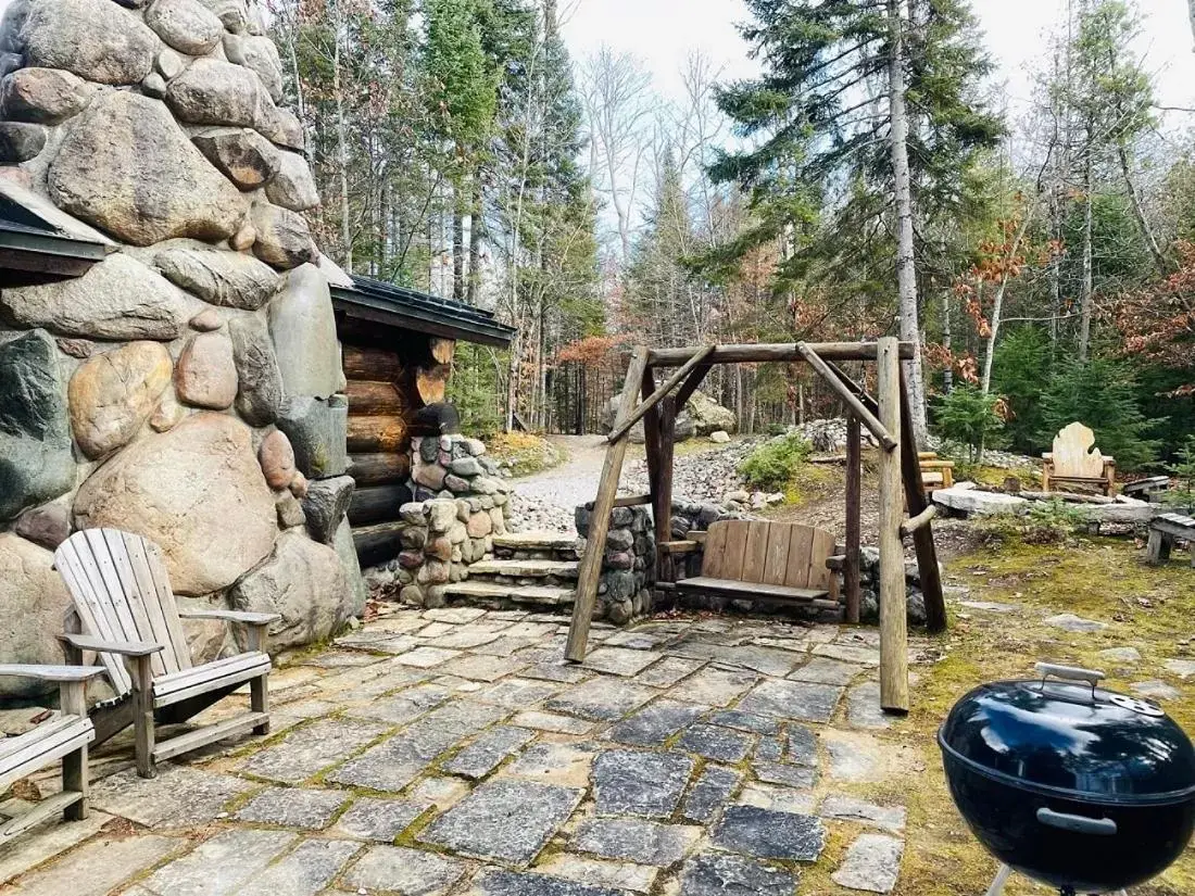 Patio, BBQ Facilities in Drummond Island Resort & Conference Center