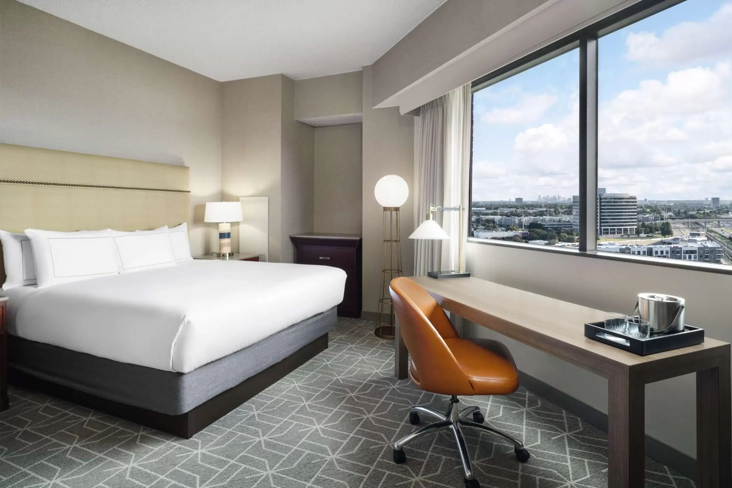 Bed in Hilton Richardson Dallas, TX