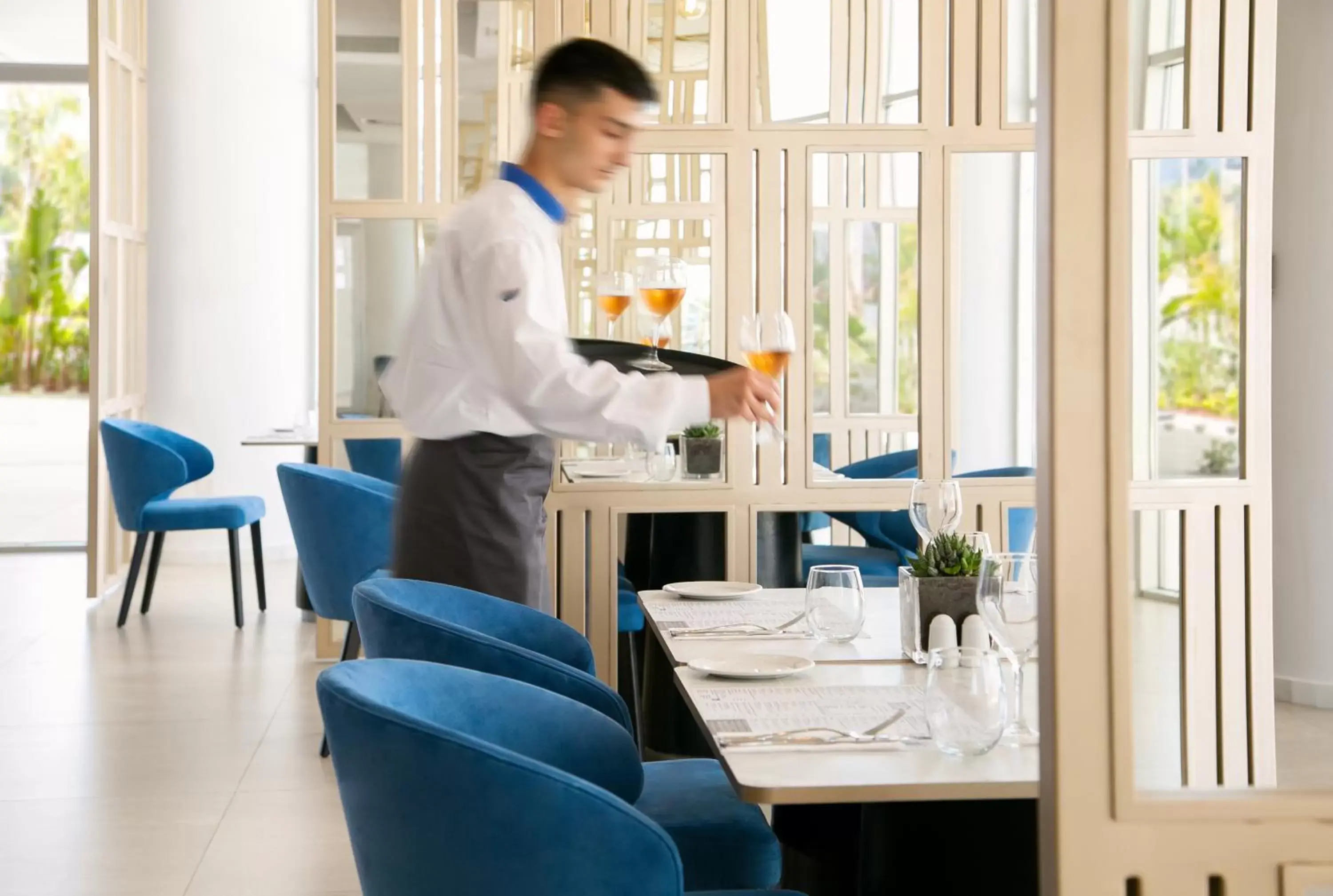 Restaurant/places to eat in NissiBlu Beach Resort Restaurant/places to eat in NissiBlu Beach Resort