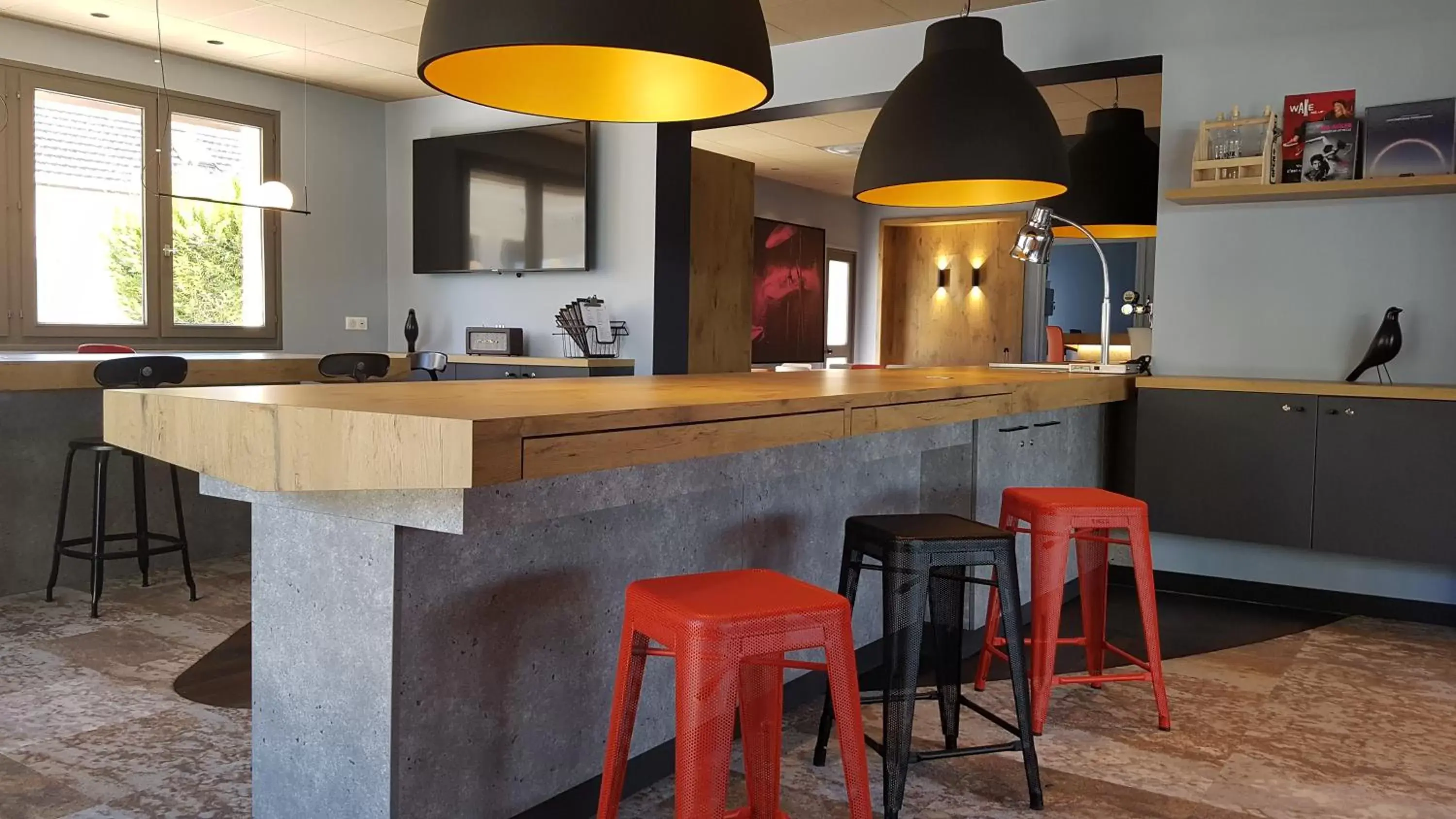 Lobby or reception in ibis Melun Lobby or reception in ibis Melun