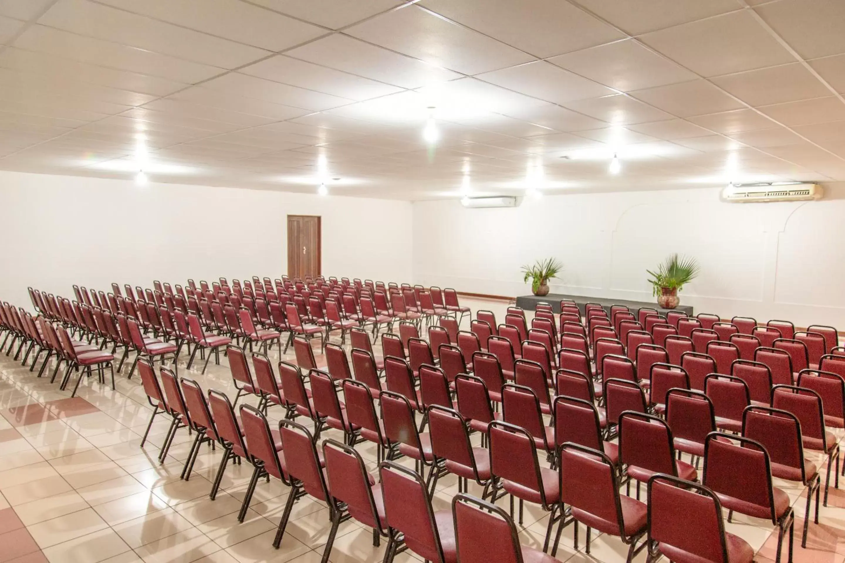 Meeting/conference room in Porto Seguro Eco Bahia Hotel