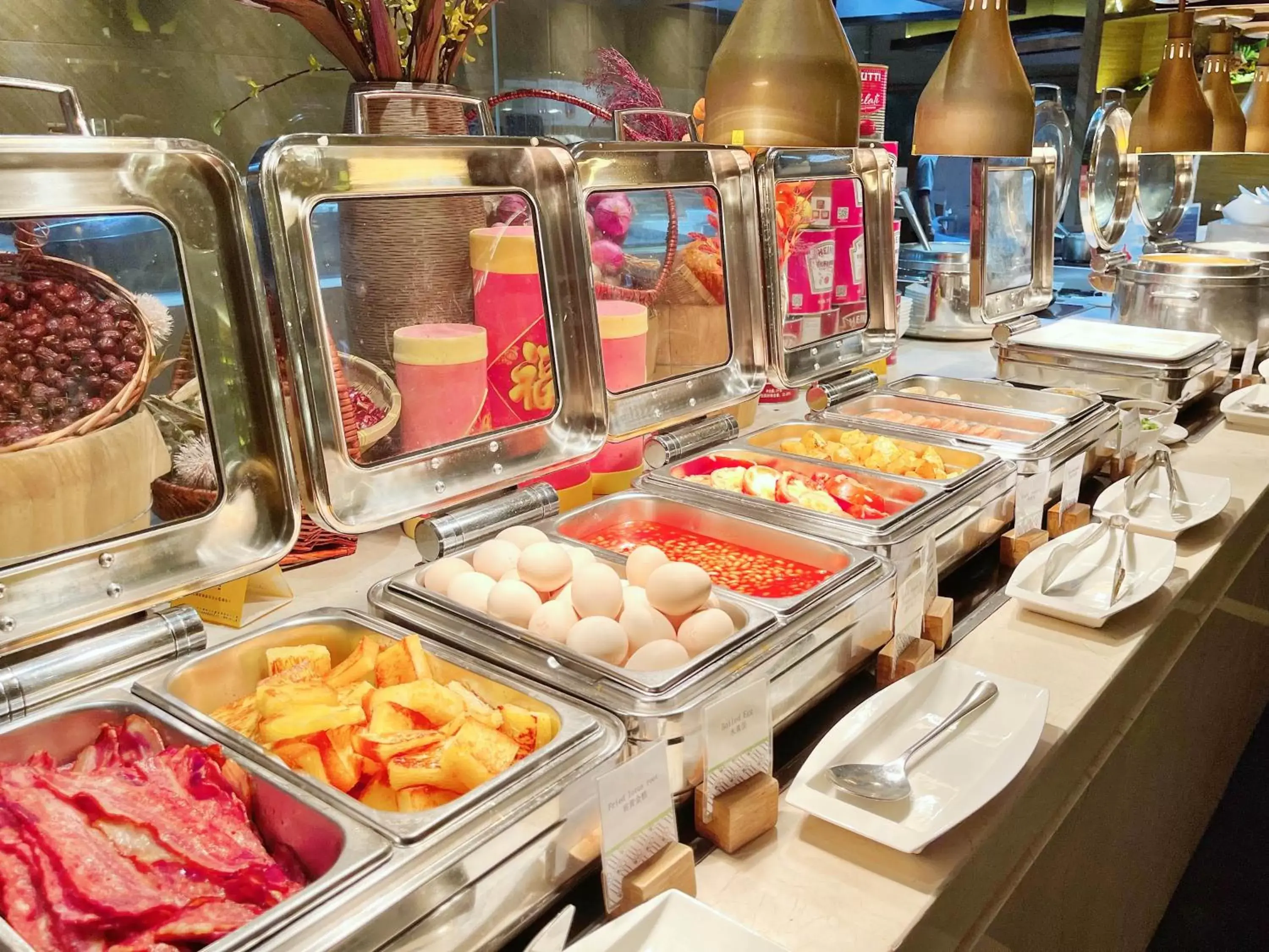 Breakfast in DoubleTree by Hilton Hotel Guangzhou - Science City