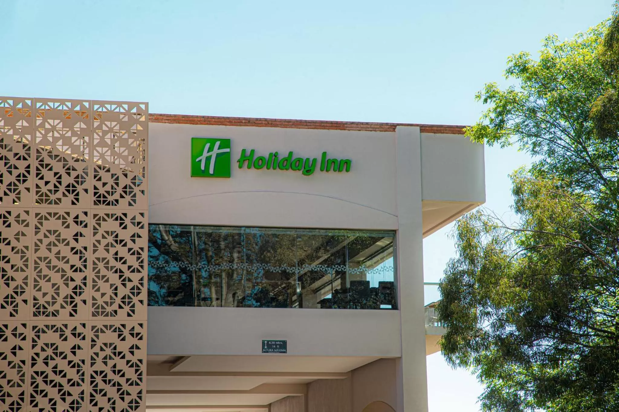 Property building in Holiday Inn Tlaxcala by IHG