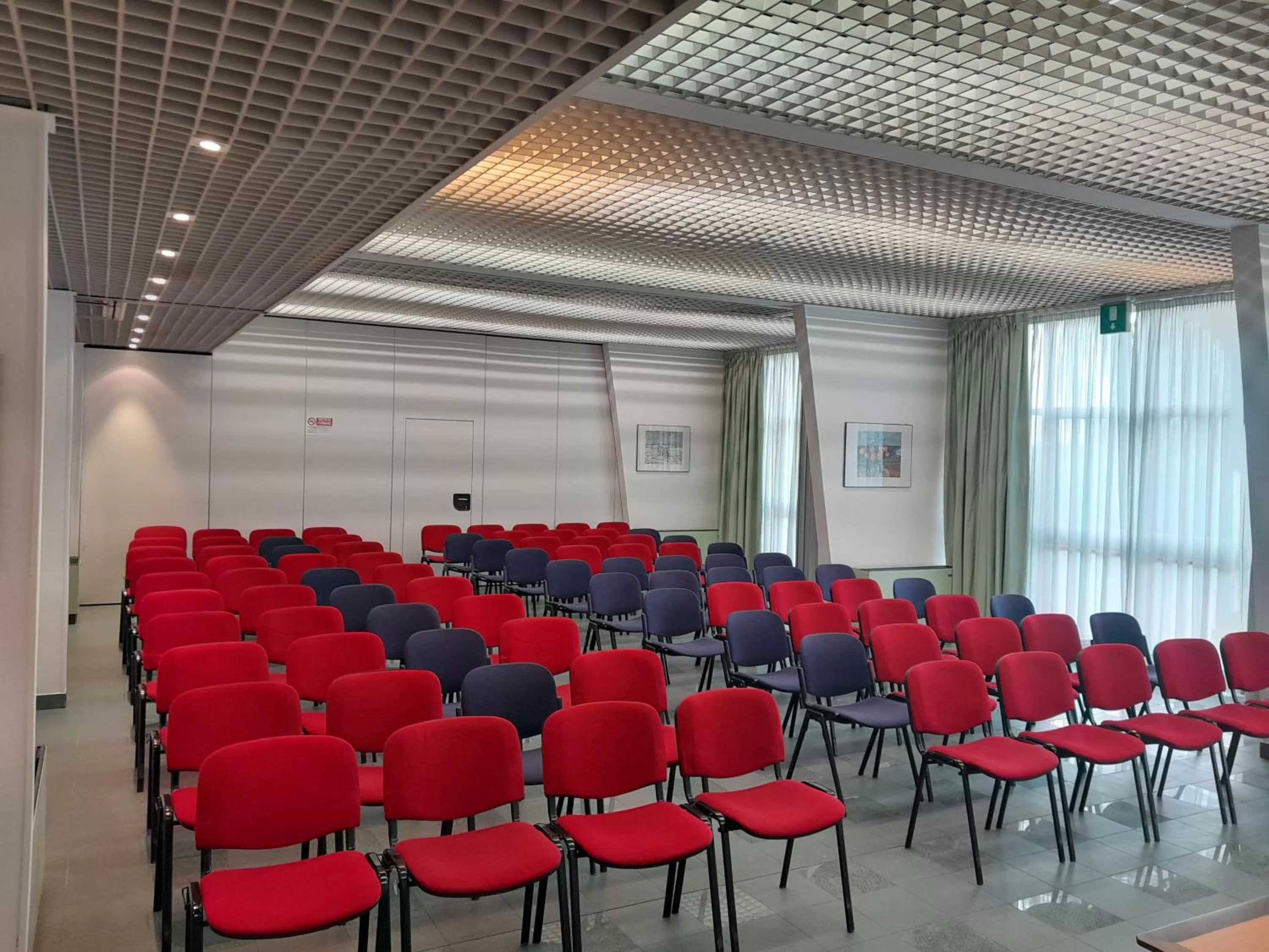 Meeting/conference room in JR Hotels Gate 7 Bologna