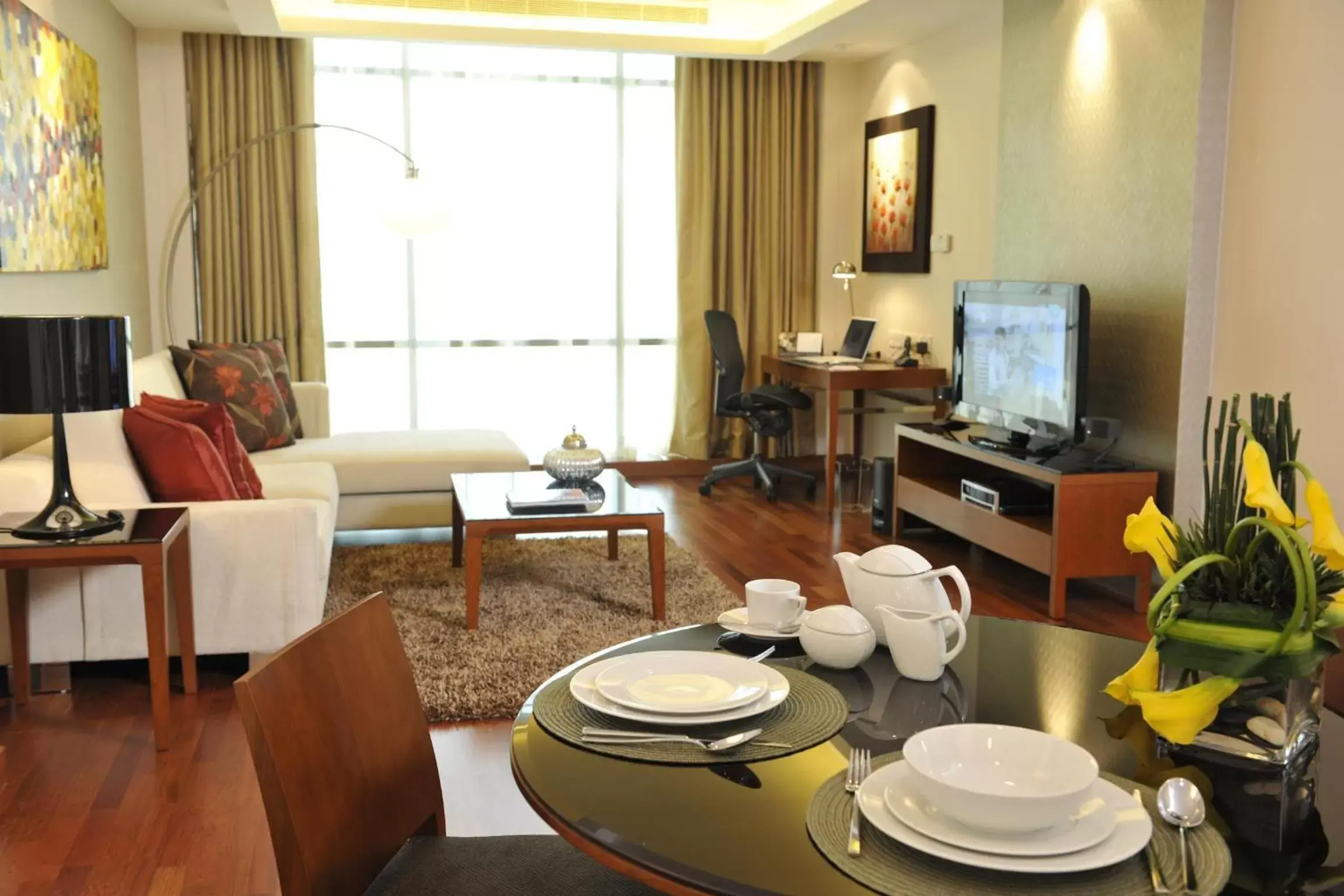 TV and multimedia, Seating Area in Fraser Suites Seef Bahrain