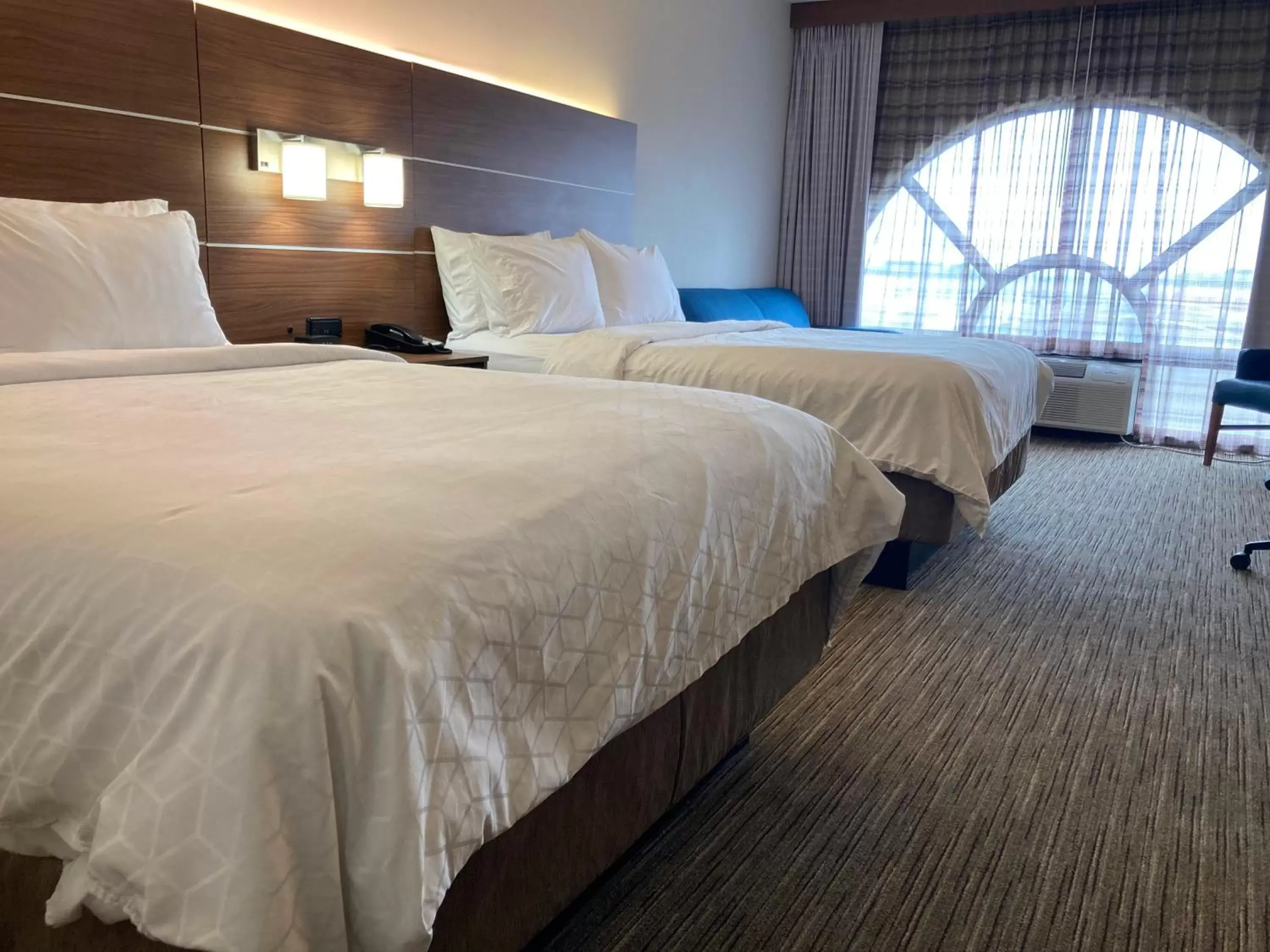 Bed in Holiday Inn Express Hotel & Suites Abilene Mall South, an IHG Hotel