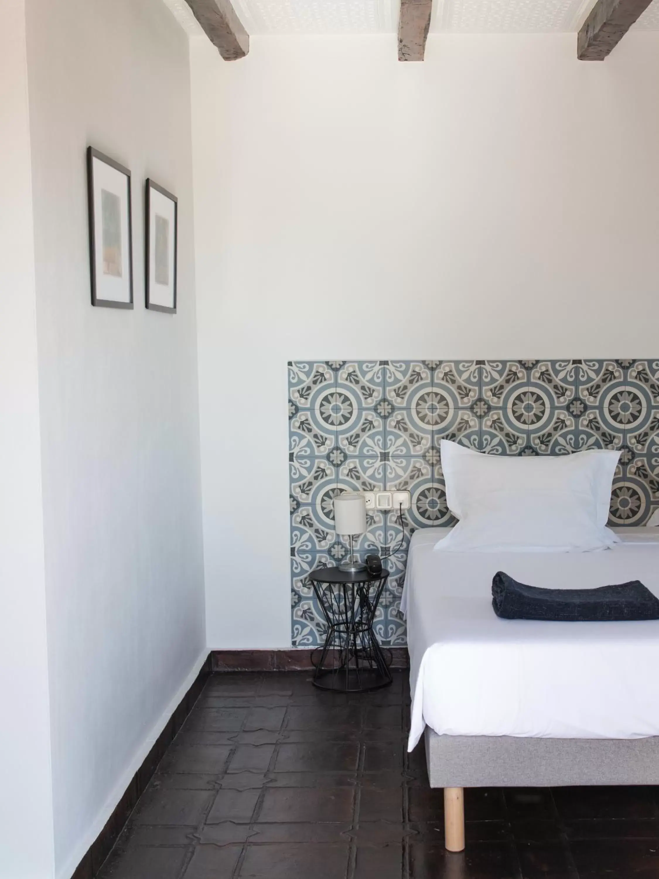 Decorative detail, Bed in Hotel Castillo de Monda