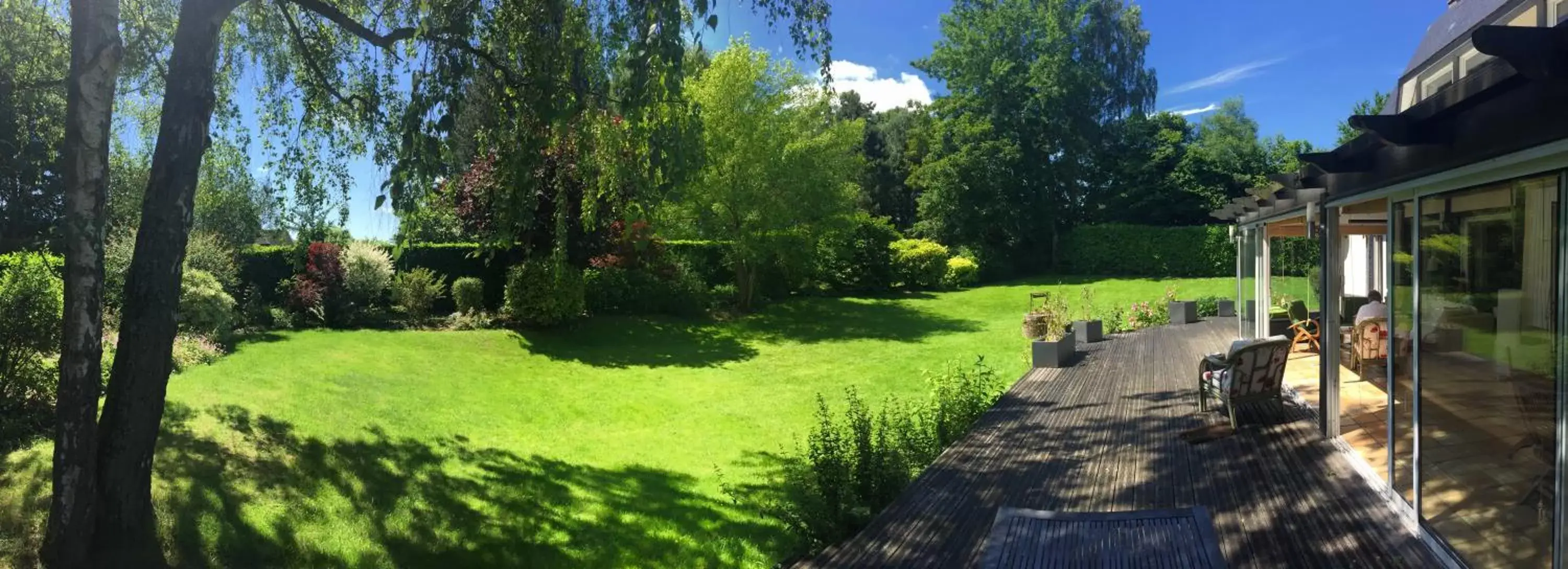 Property building, Garden in Chambre D'Hôtes le Phenix