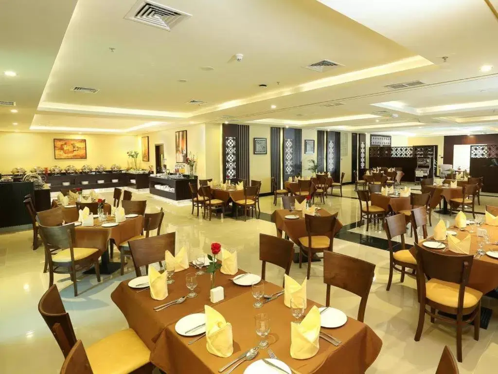 Restaurant/Places to Eat in Best Western Plus Salmiya