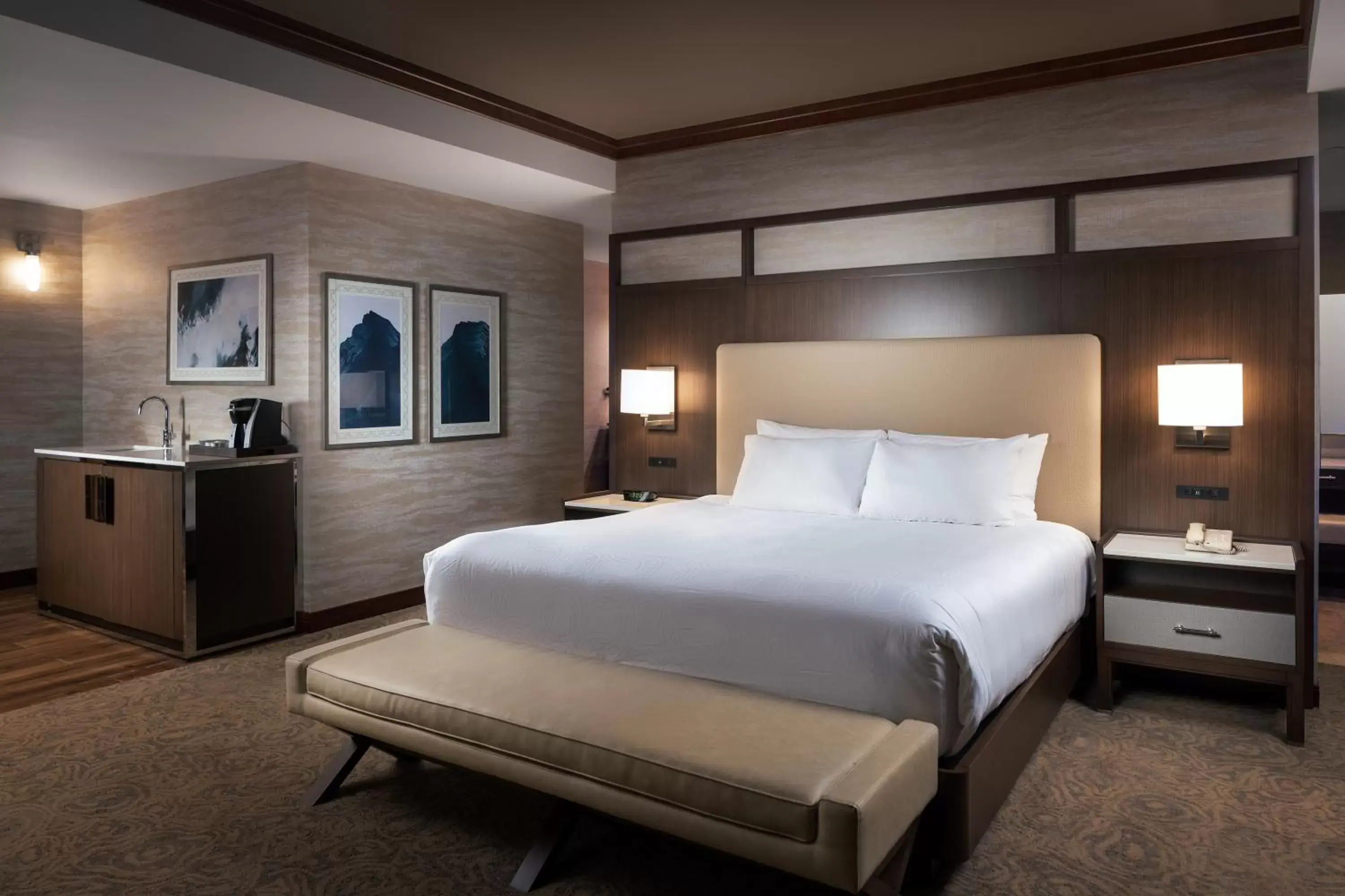 Bed in Seneca Allegany Resort & Casino