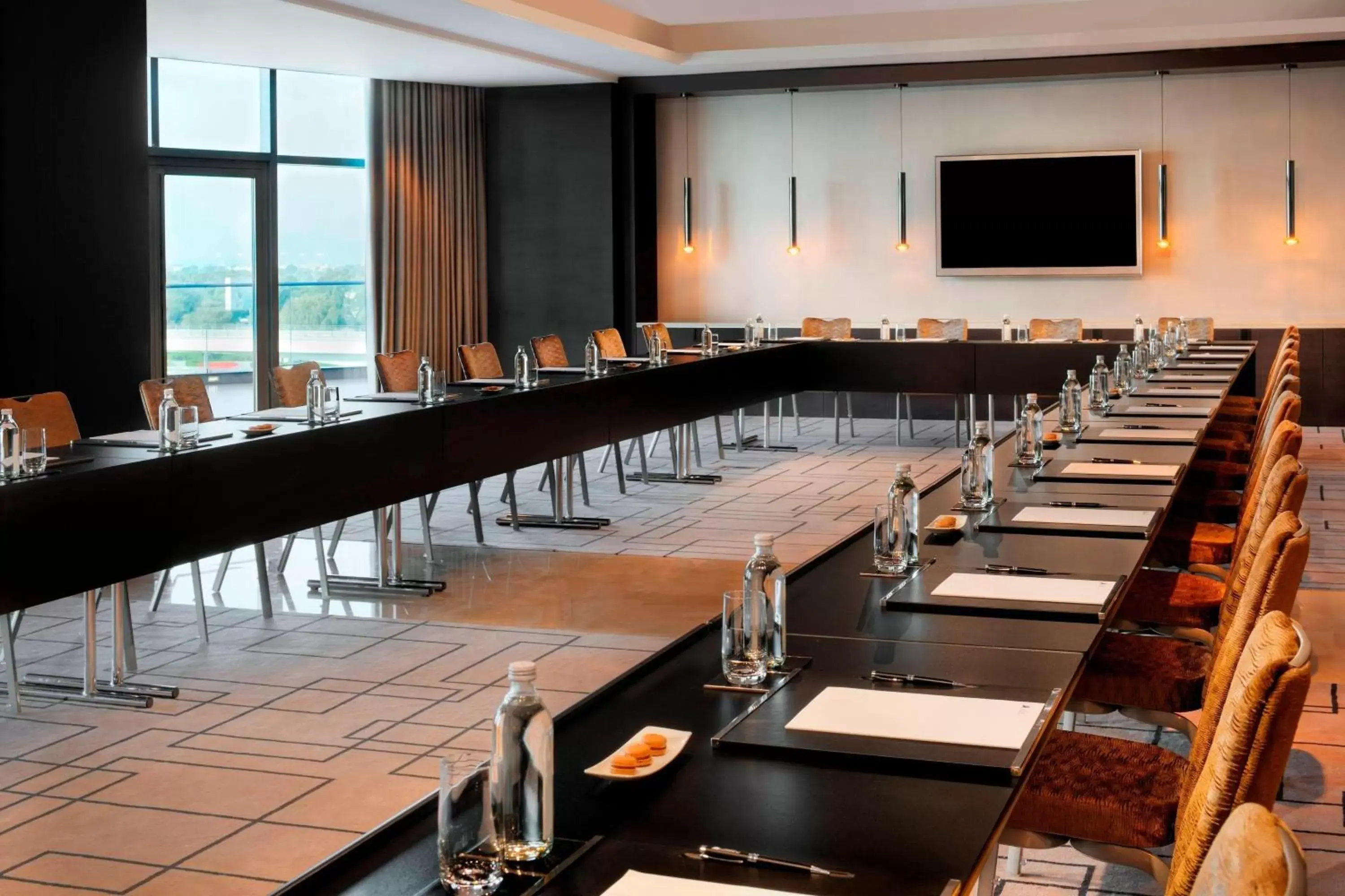 Meeting/conference room, Business Area/Conference Room in JW Marriott Marquis Hotel Dubai
