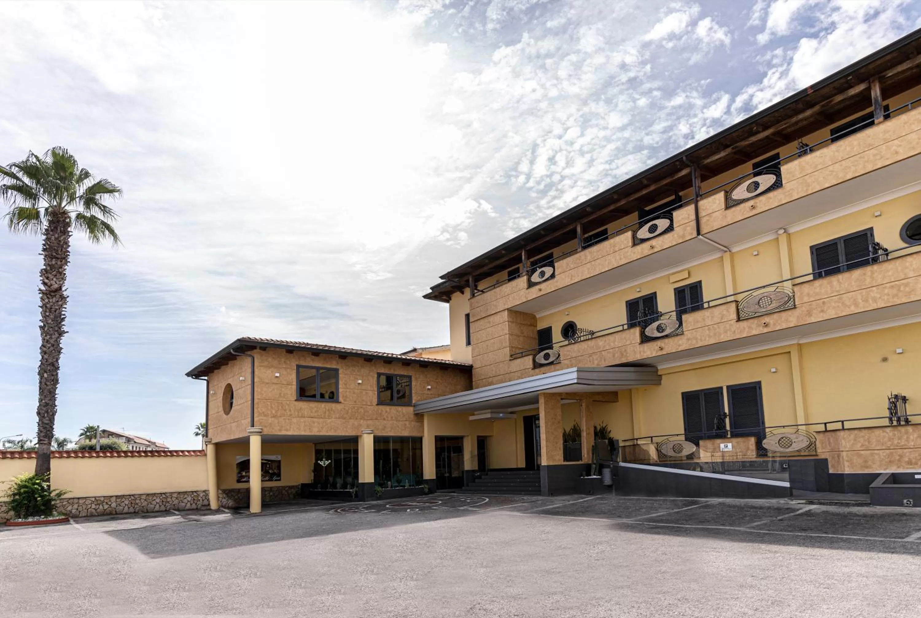 Property building in Hotel Smeraldo