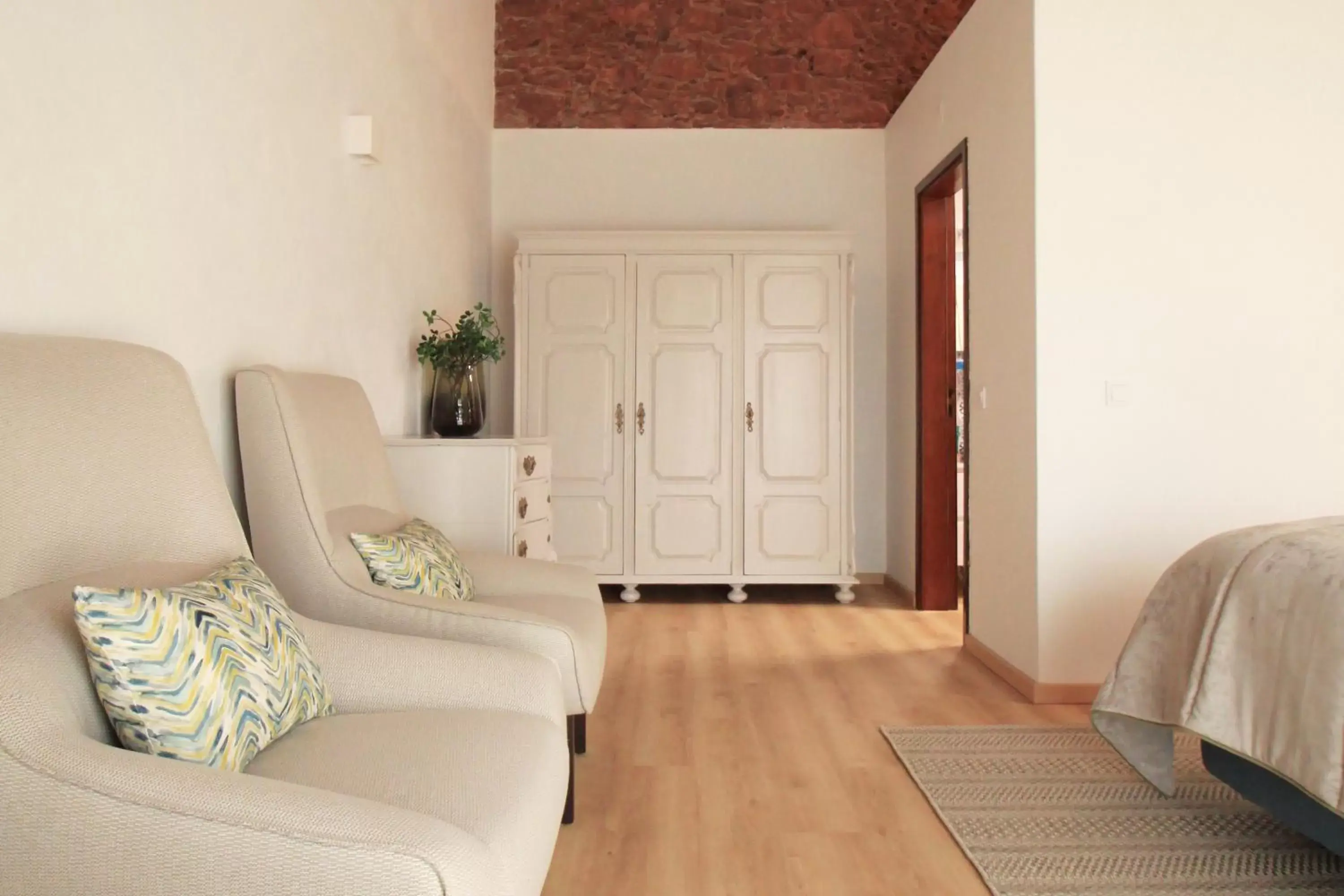 Photo of the whole room, Seating Area in Quinta da Luz - A Luxury Boutique B&B