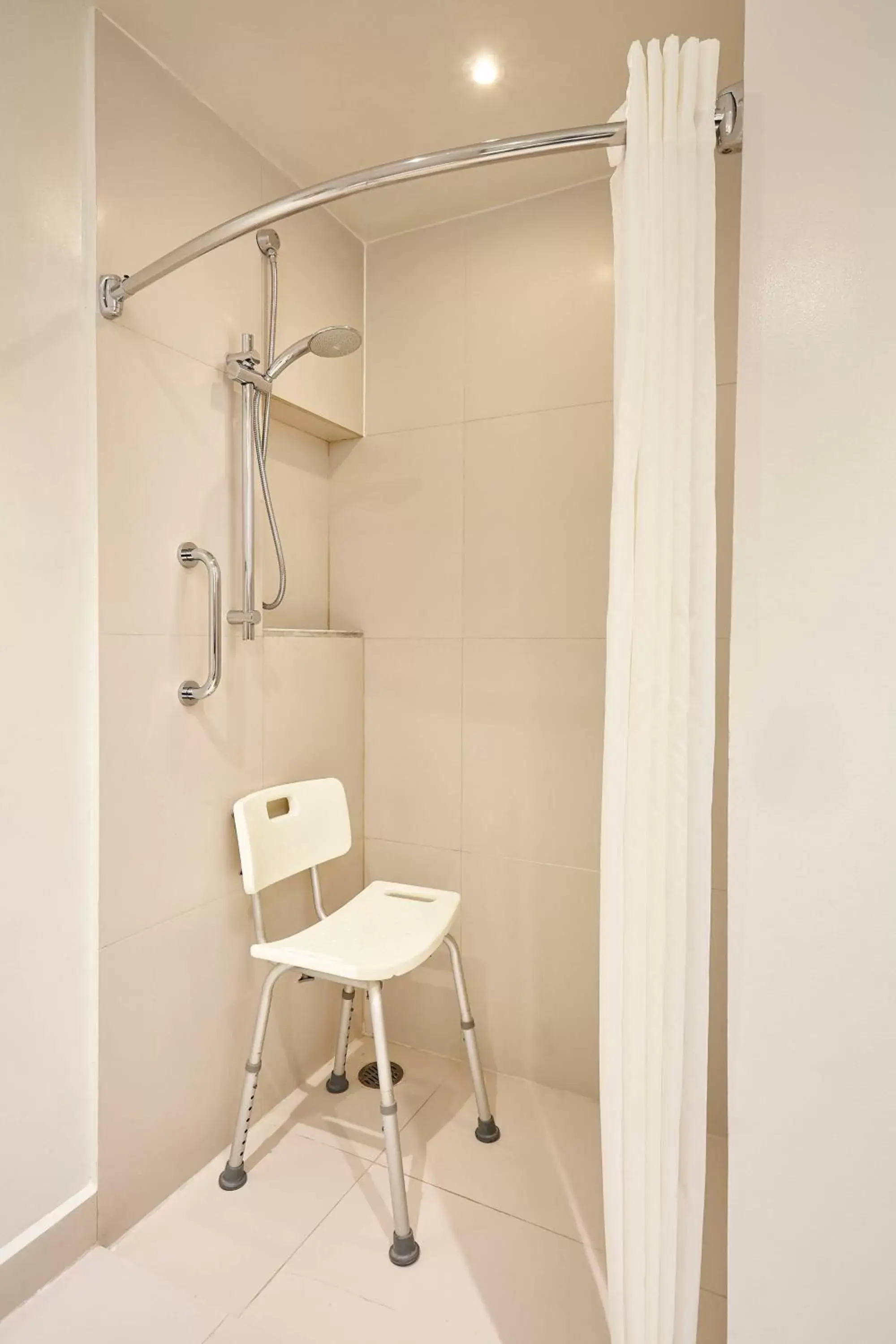 Bathroom in Fairfield Inn & Suites by Marriott Villahermosa Tabasco