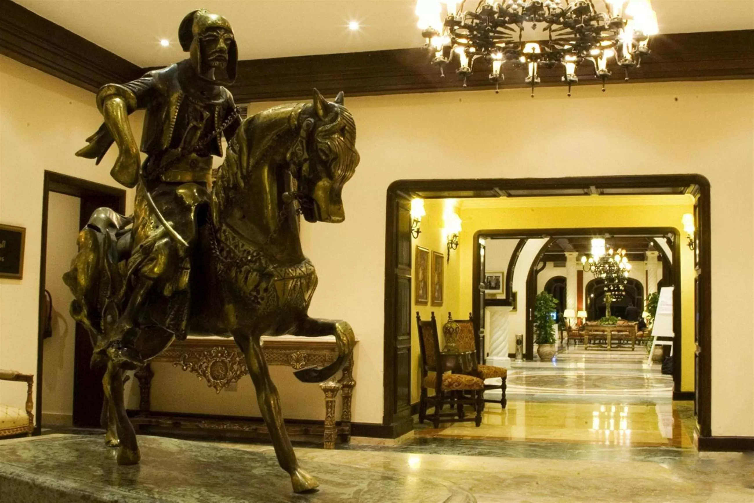 Lobby or reception in Helnan Auberge Fayoum