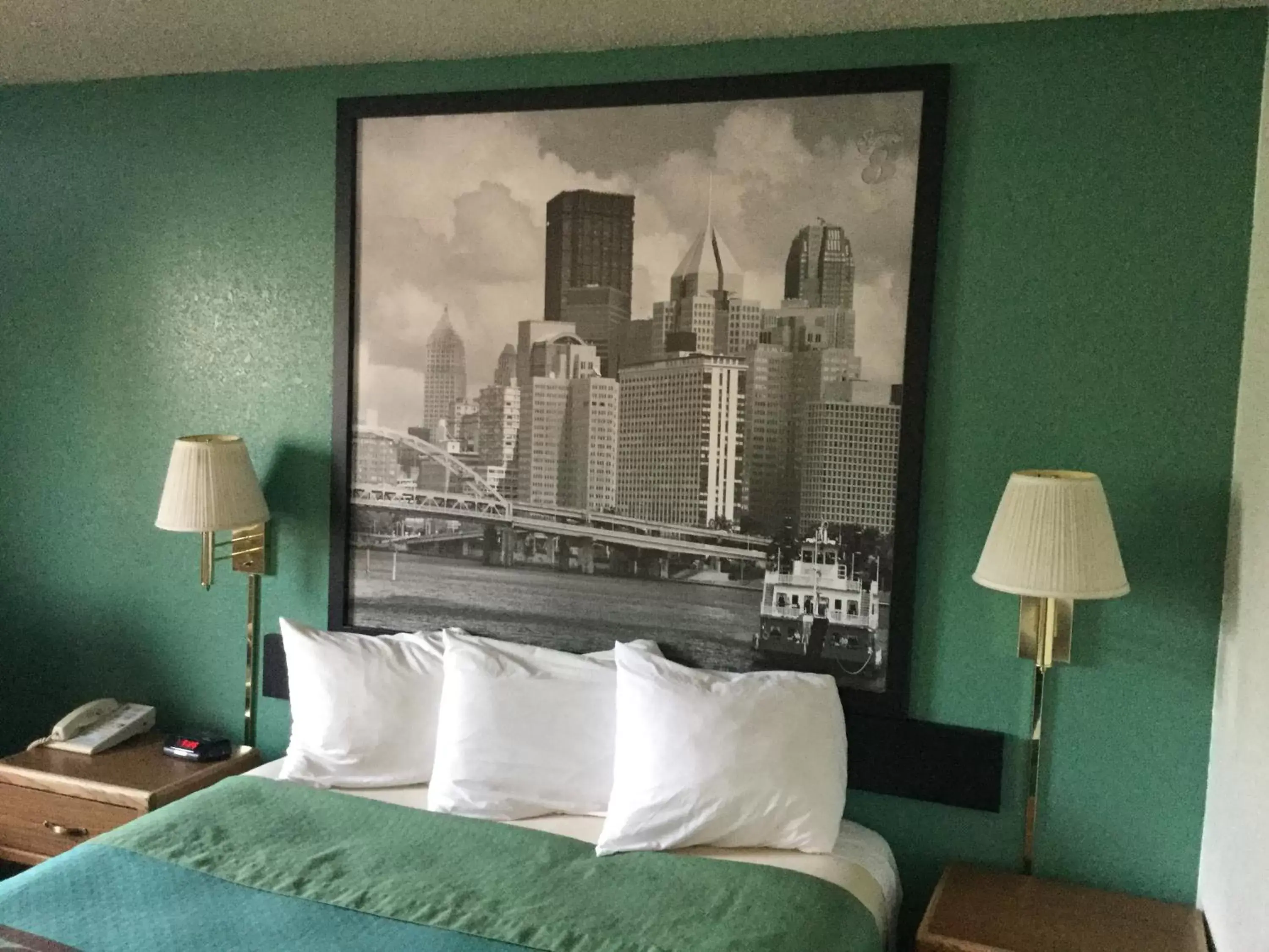 Bed in Super 8 by Wyndham New Stanton Bed in Super 8 by Wyndham New Stanton