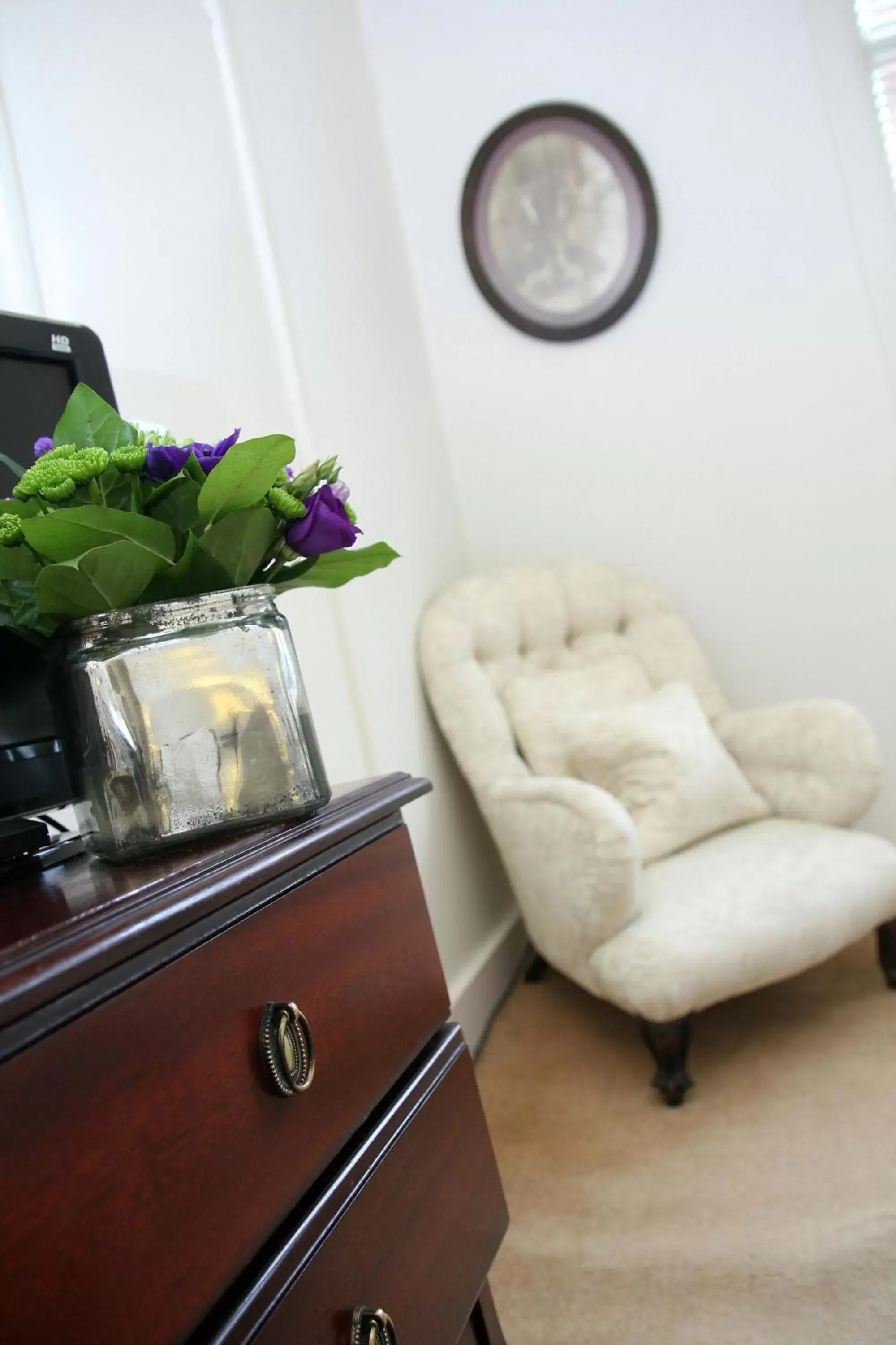 Decorative detail, Seating Area in Crown Hotel