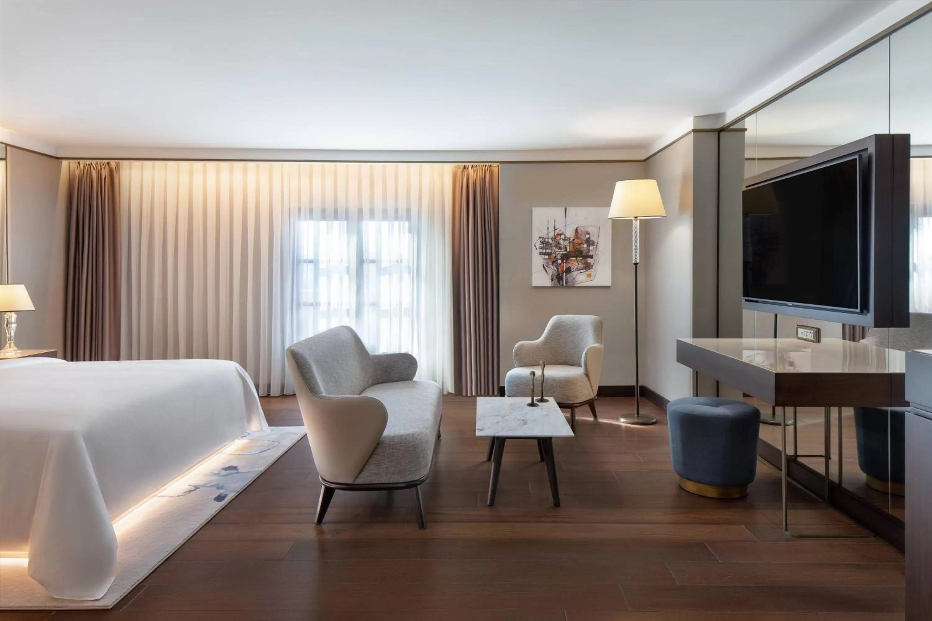 Photo of the whole room, Bed in JW Marriott Istanbul Bosphorus