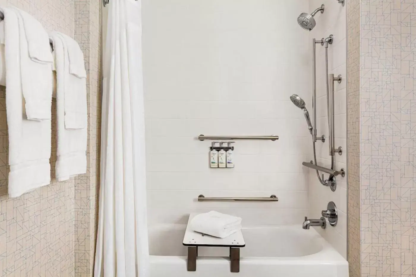 Bathroom in Holiday Inn Express & Suites Austin North - Pflugerville, an IHG Hotel