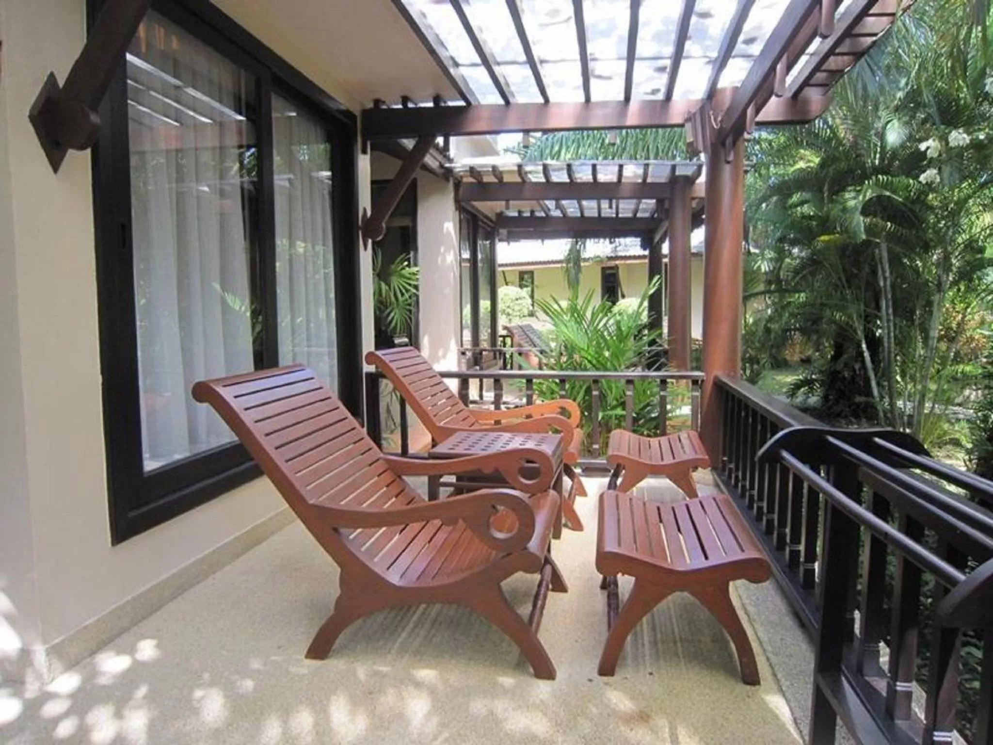 Patio in Mukdara Beach Villa & Spa Resort