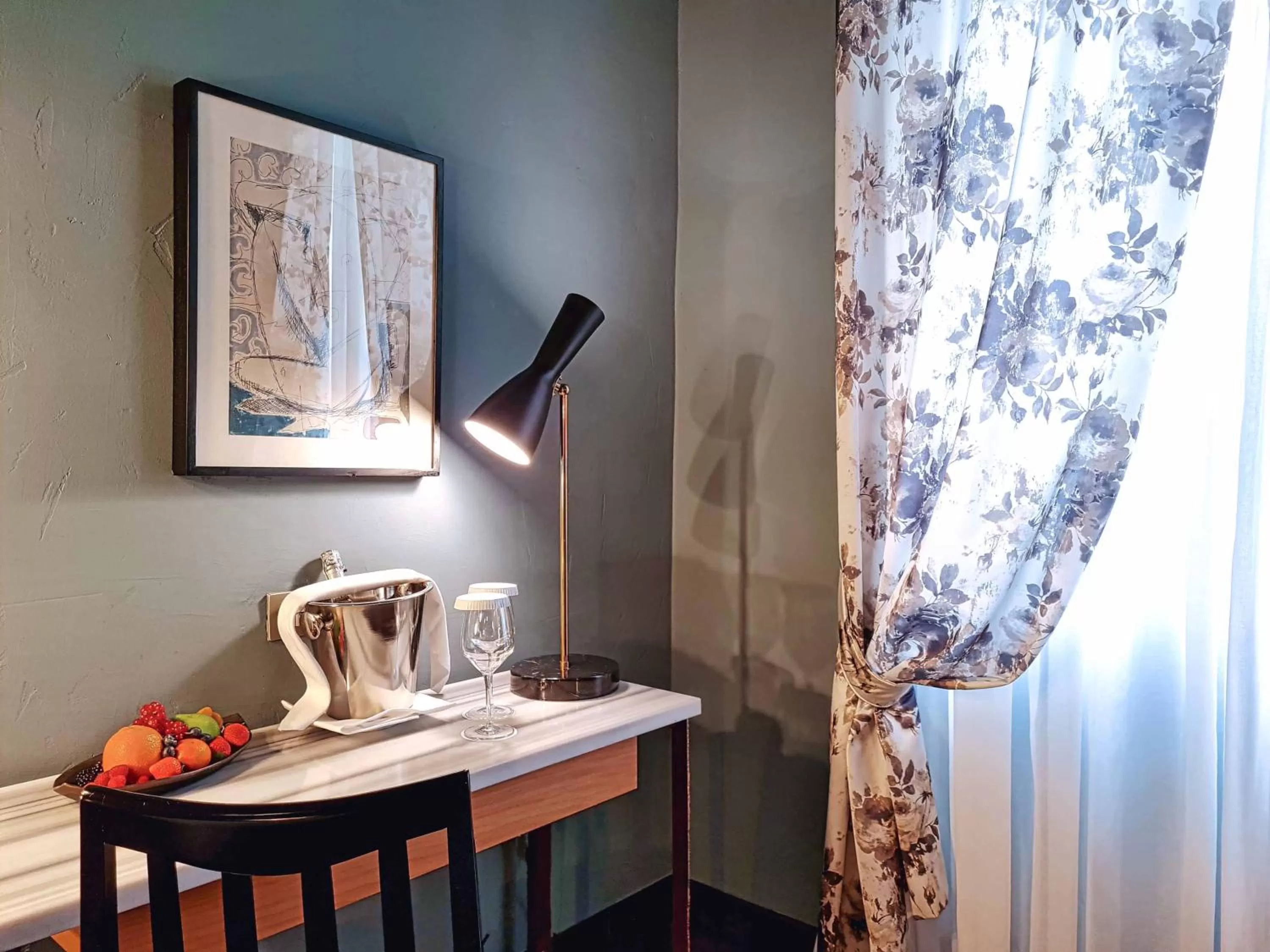 Bedroom in Hotel Garibaldi Blu - WTB Hotels